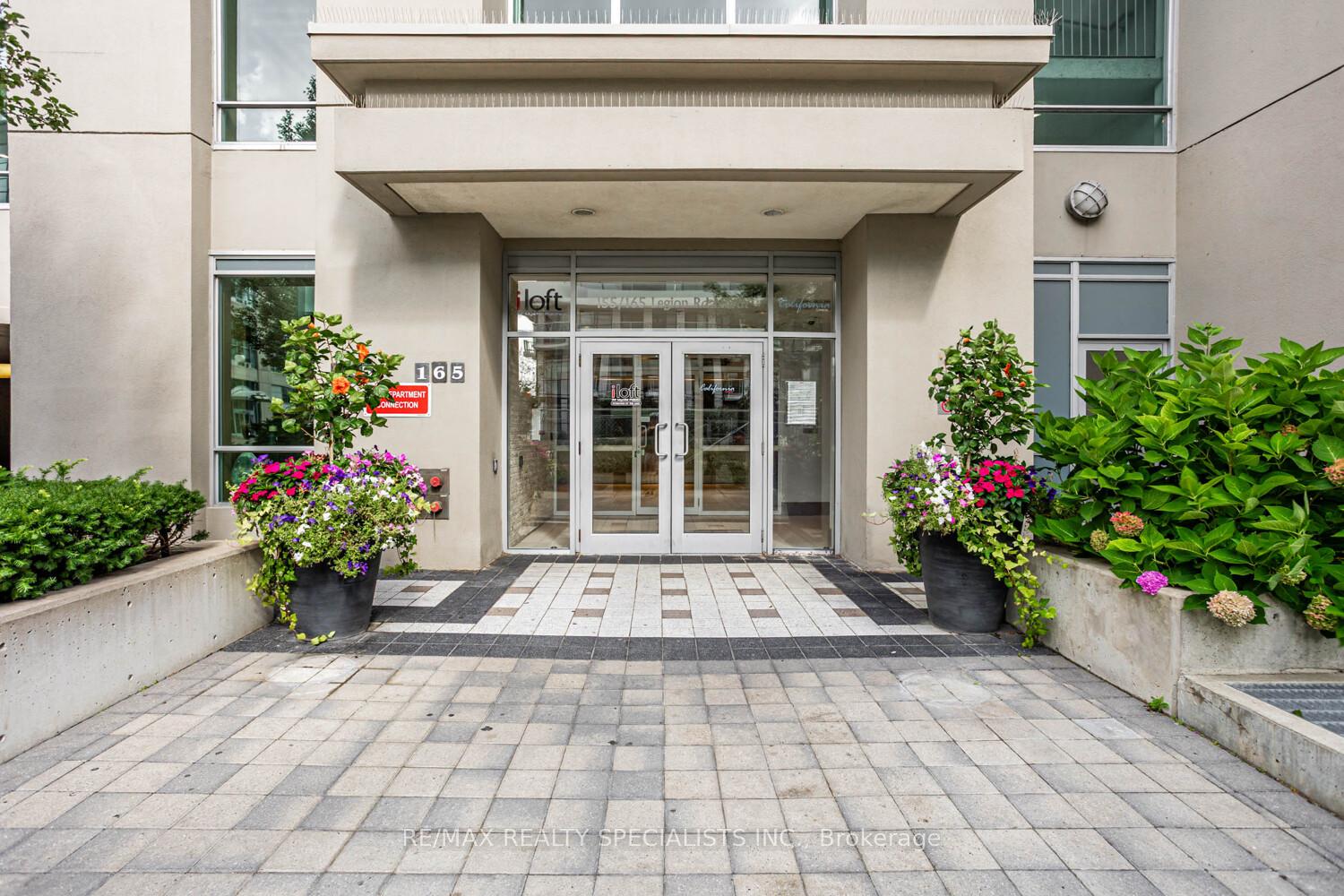 Photo 3 of Unit 1714, 155 Legion Road N, Etobicoke, Mimico — HOMEH