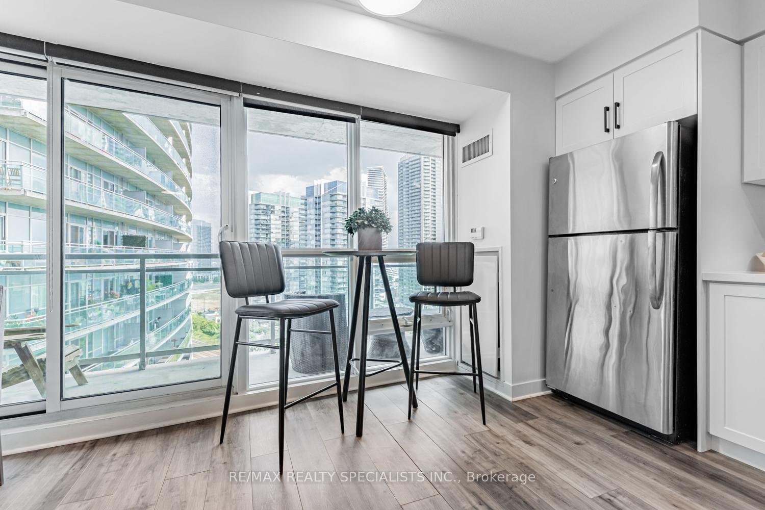 Photo 16 of Unit 1714, 155 Legion Road N, Etobicoke, Mimico — HOMEH