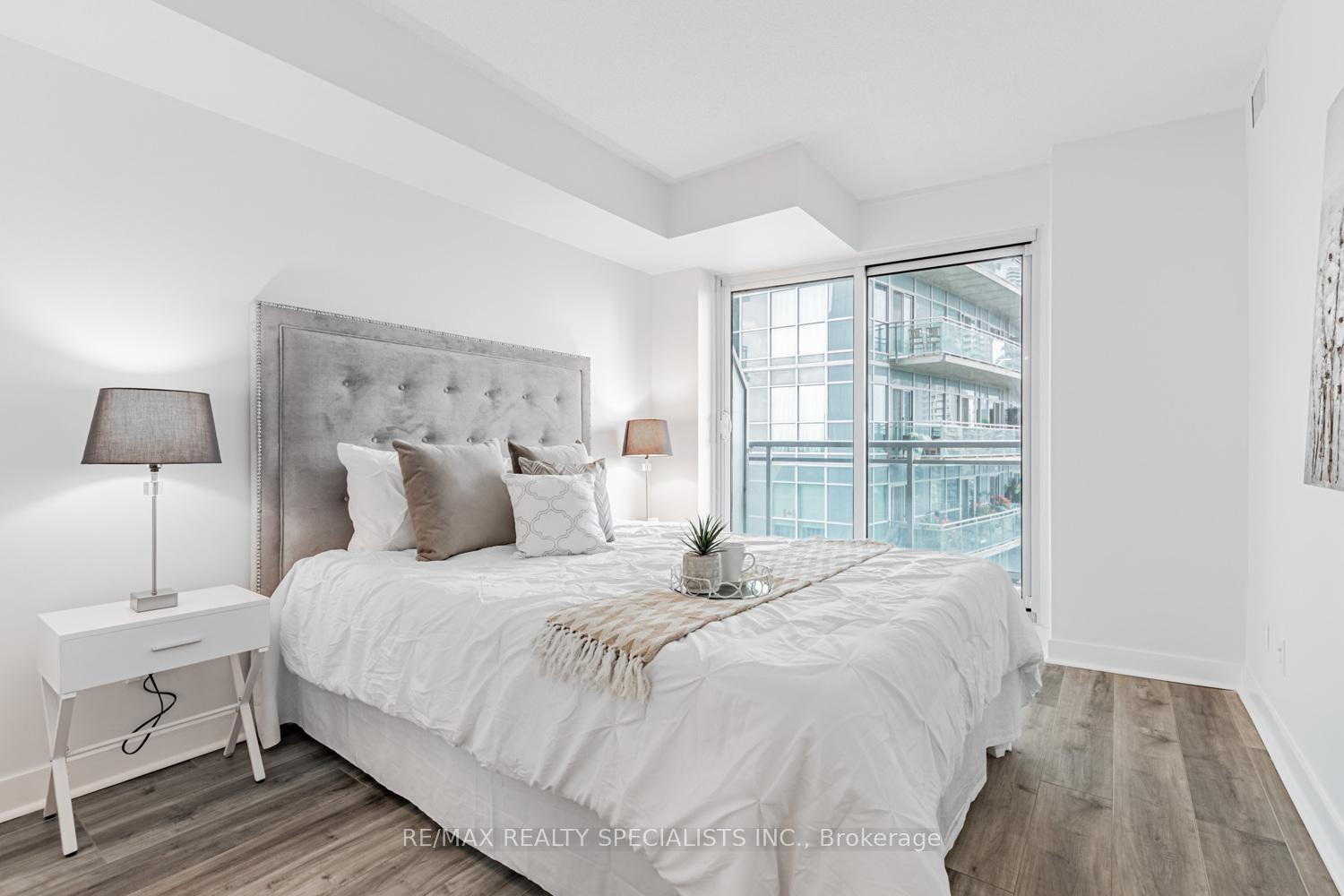 Photo 20 of Unit 1714, 155 Legion Road N, Etobicoke, Mimico — HOMEH