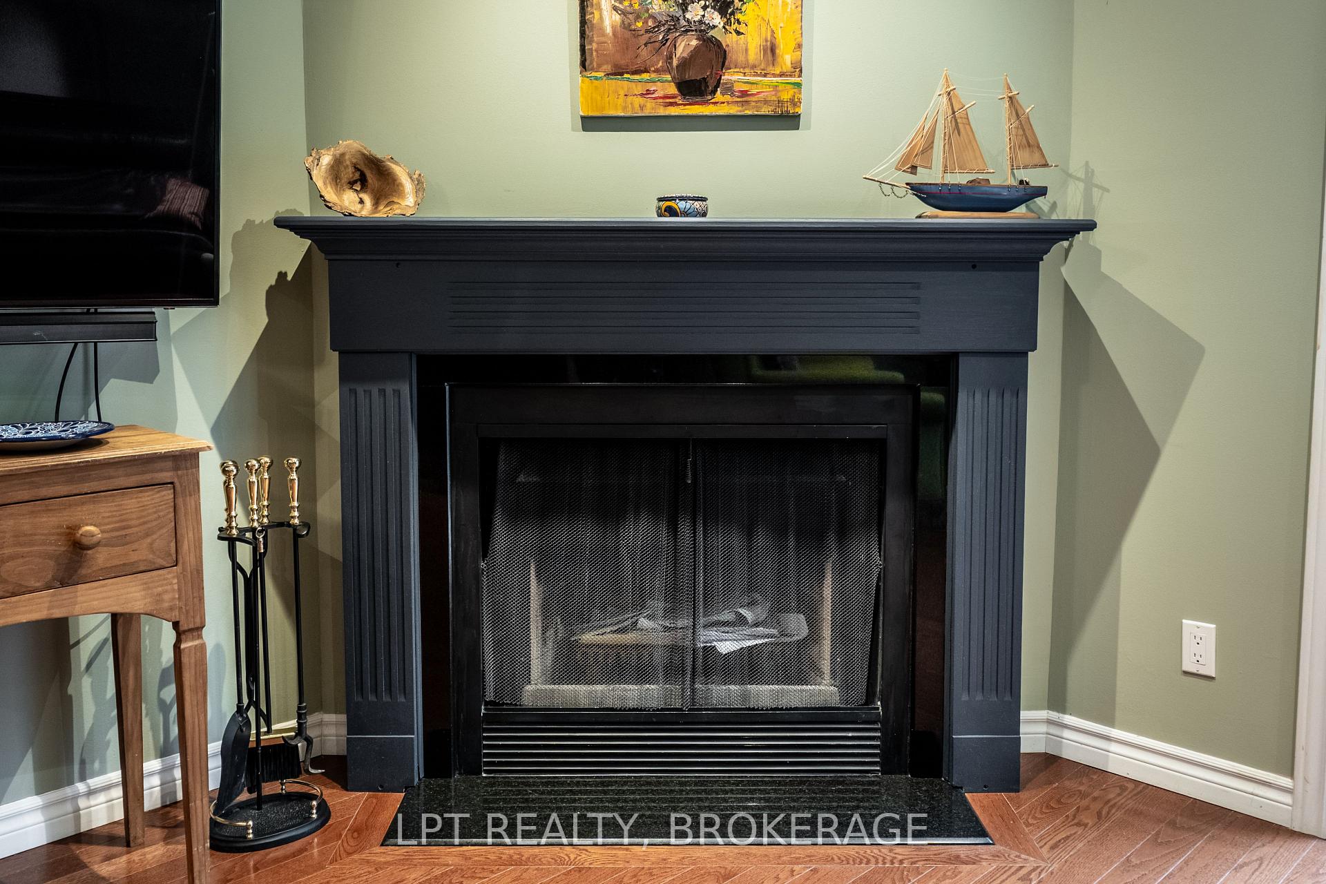 Photo 13 of 491 Valade Crescent, Ottawa, Fallingbrook/Pineridge — HOMEH