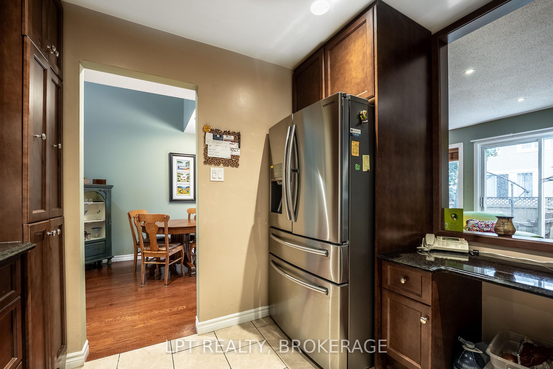 Photo 22 of 491 Valade Crescent, Ottawa, Fallingbrook/Pineridge — HOMEH