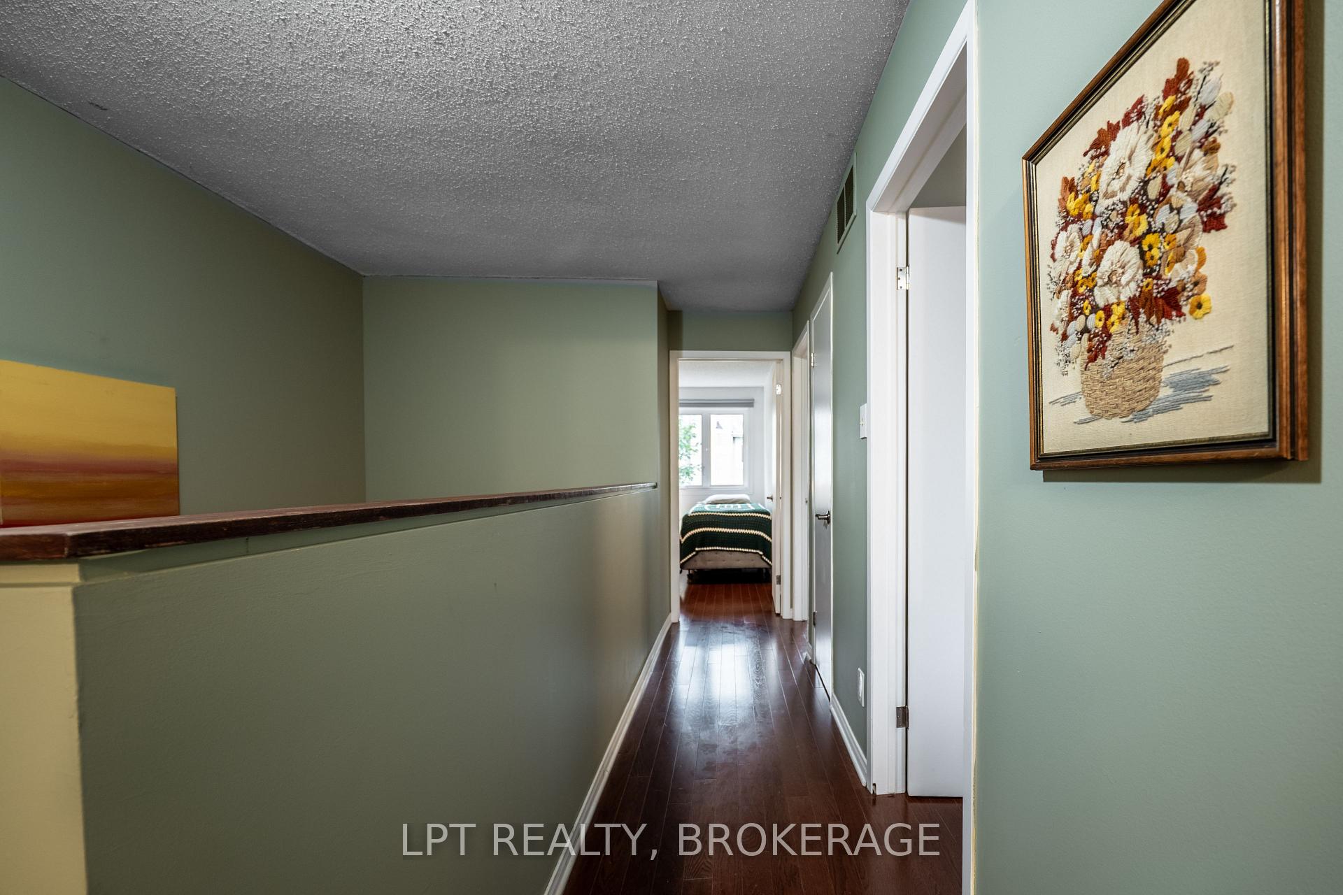 Photo 25 of 491 Valade Crescent, Ottawa, Fallingbrook/Pineridge — HOMEH