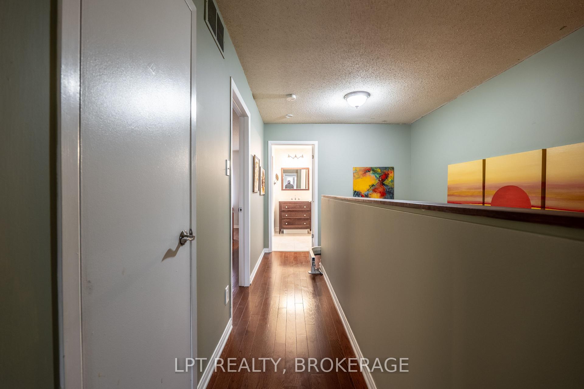 Photo 26 of 491 Valade Crescent, Ottawa, Fallingbrook/Pineridge — HOMEH