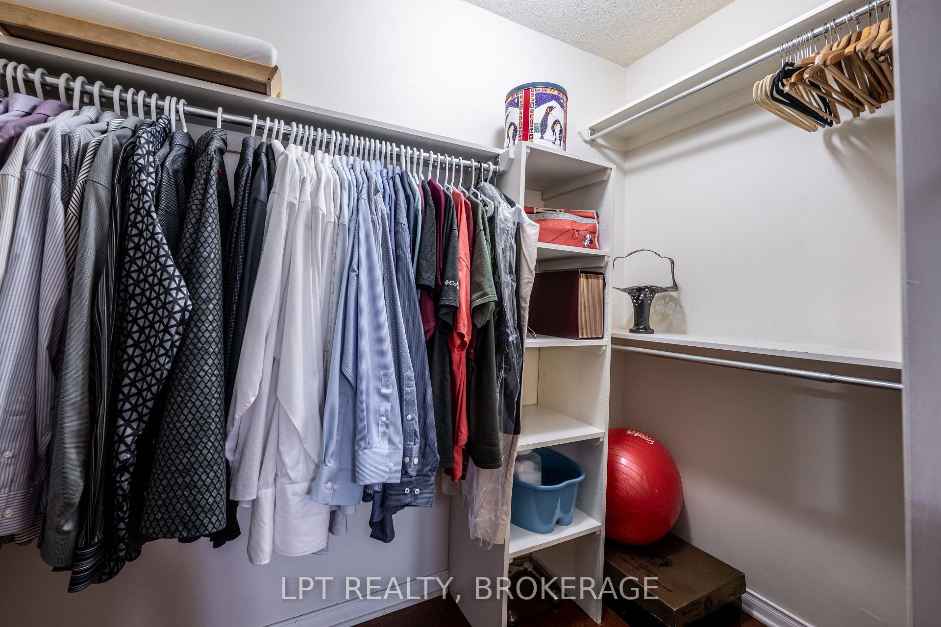 Photo 35 of 491 Valade Crescent, Ottawa, Fallingbrook/Pineridge — HOMEH