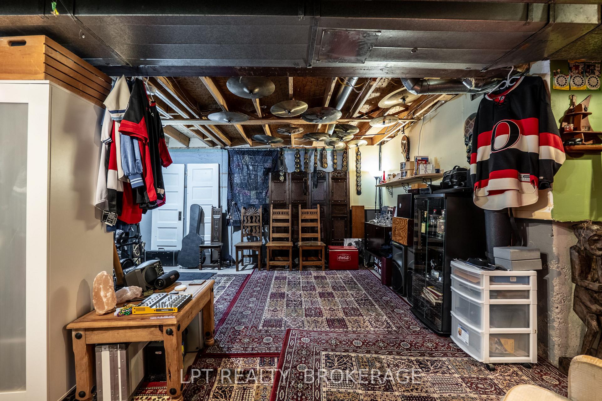 Photo 40 of 491 Valade Crescent, Ottawa, Fallingbrook/Pineridge — HOMEH
