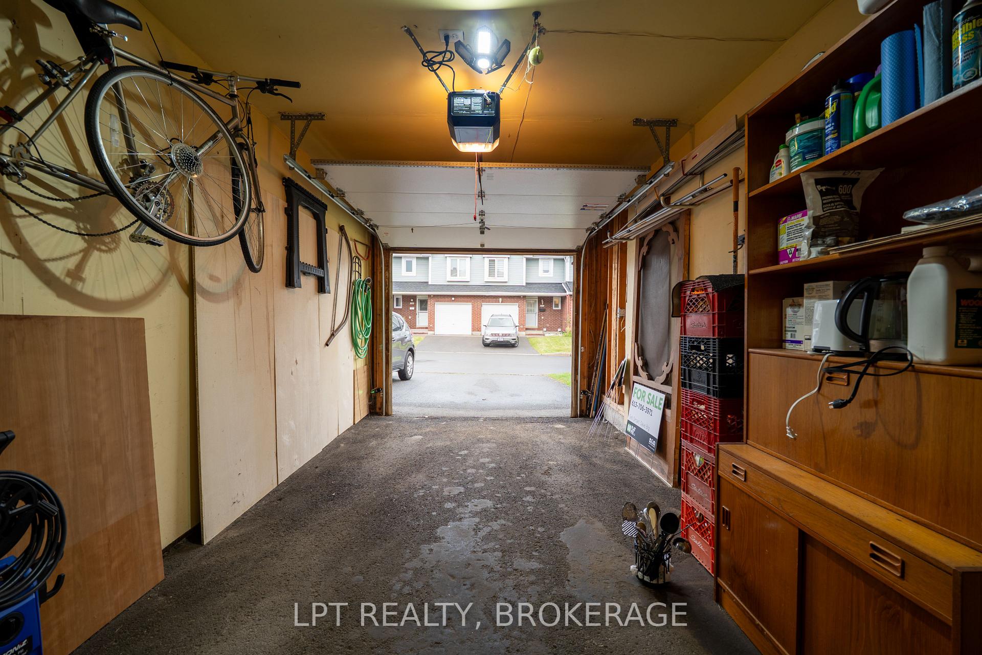 Photo 47 of 491 Valade Crescent, Ottawa, Fallingbrook/Pineridge — HOMEH