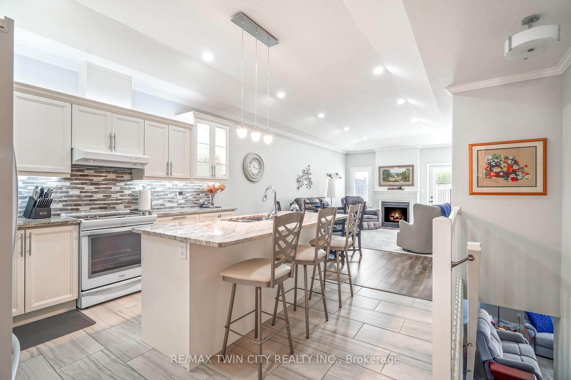 Photo 9 of Unit 13, 194 Donly Drive S, Norfolk, Simcoe — HOMEH
