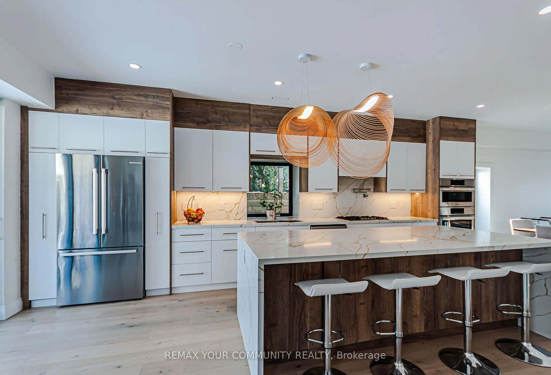 Photo 10 of 89 Gainsborough Road, Toronto, Woodbine Corridor — HOMEH