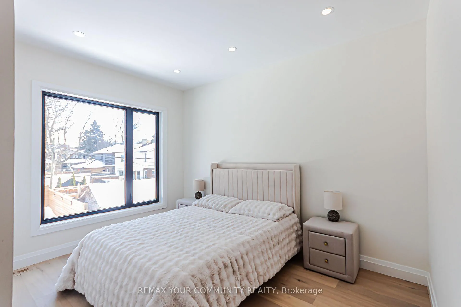 Photo 23 of 89 Gainsborough Road, Toronto, Woodbine Corridor — HOMEH