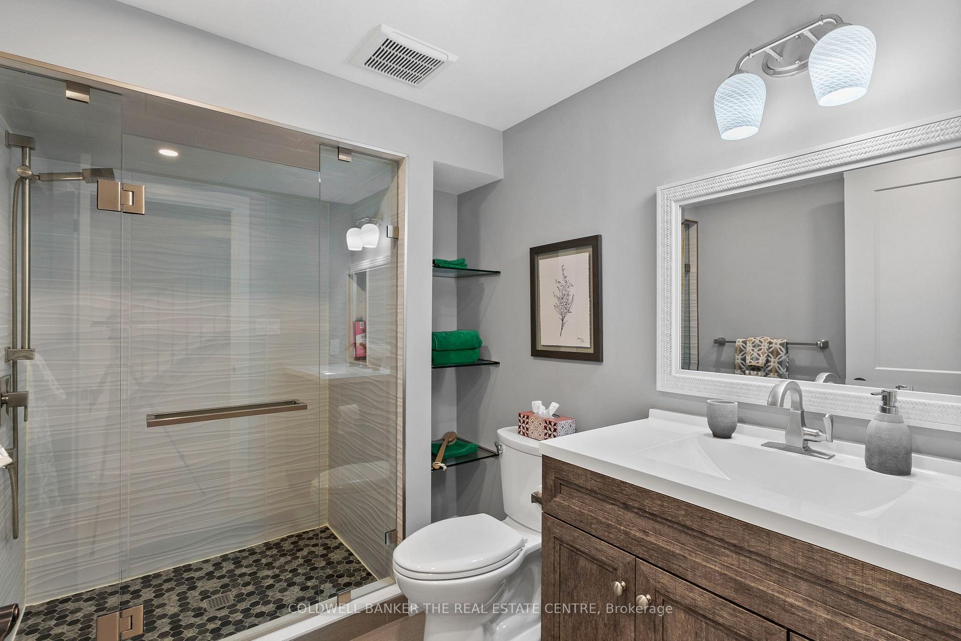 Photo 20 of Unit 8F, 8 Fred Barnard Way, Uxbridge — HOMEH