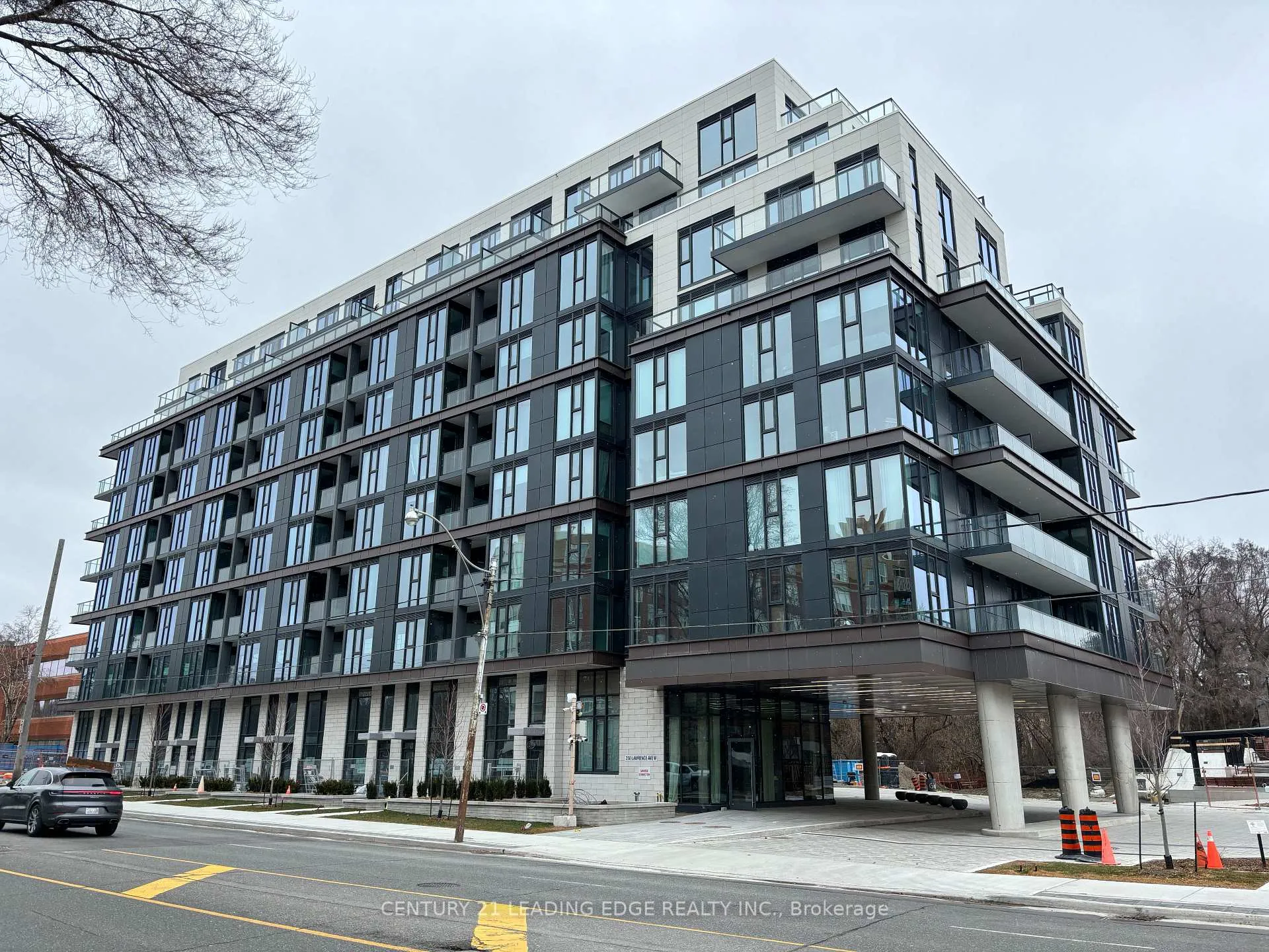 Front of Unit 205, 250 Lawrence Avenue W