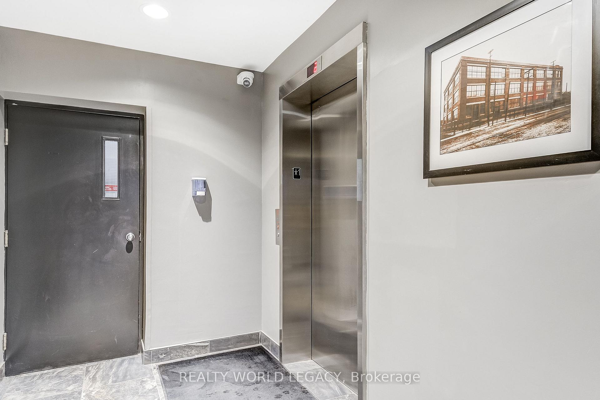Photo 5 of Unit 413, 50 Main Street, Hamilton, Dundas — HOMEH