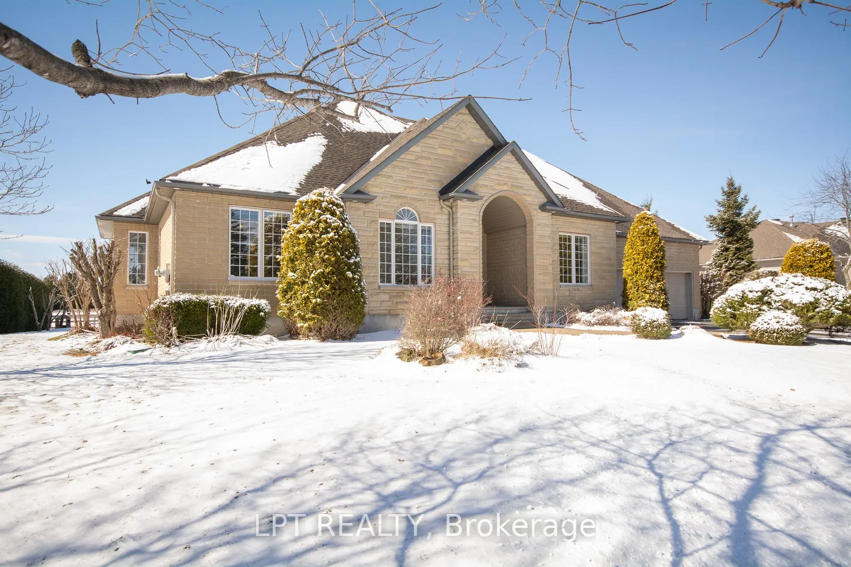 Photo 1 of 1496 Stableview Way, Ottawa, Greely — HOMEH