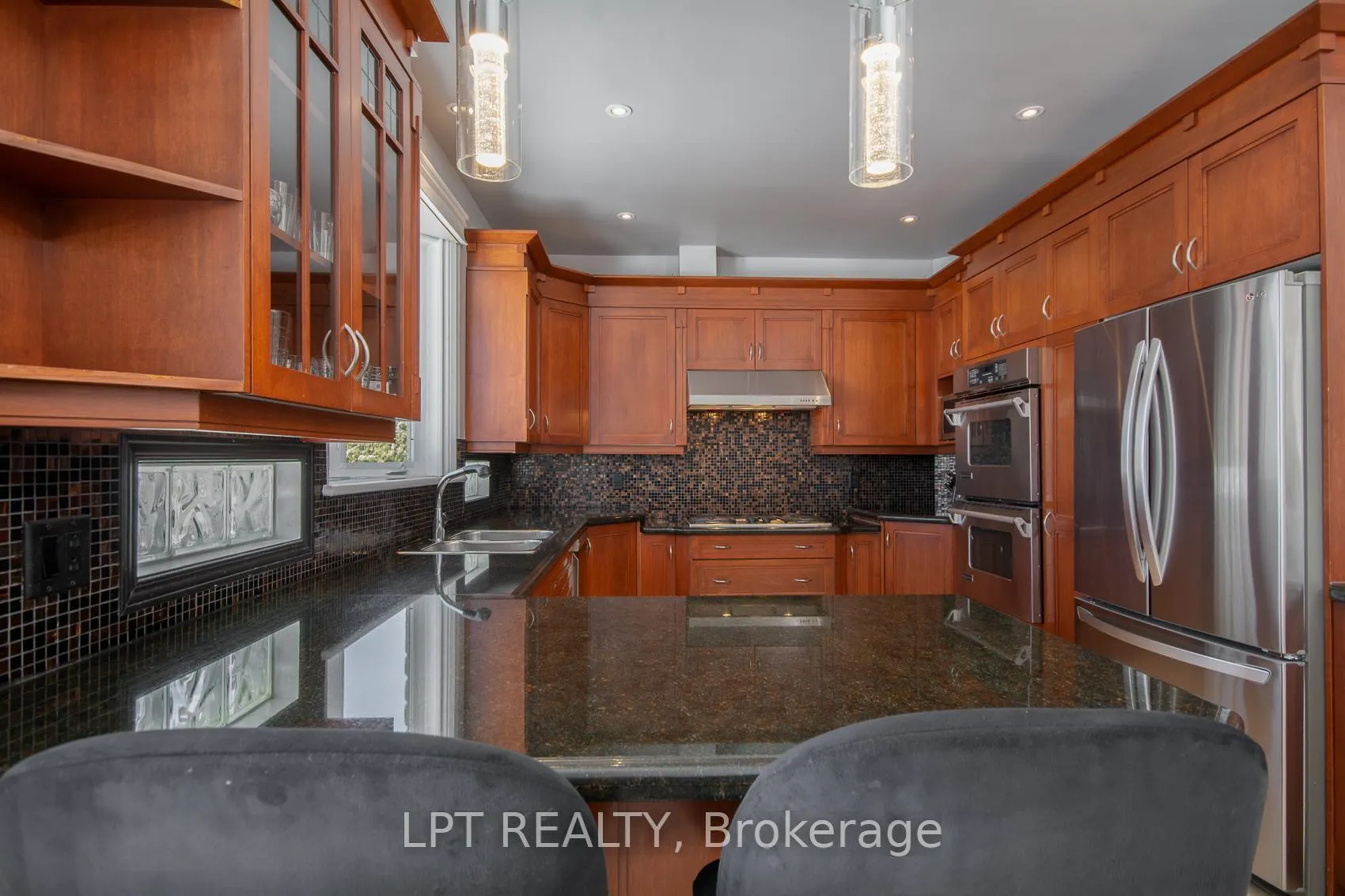 Photo 15 of 1496 Stableview Way, Ottawa, Greely — HOMEH