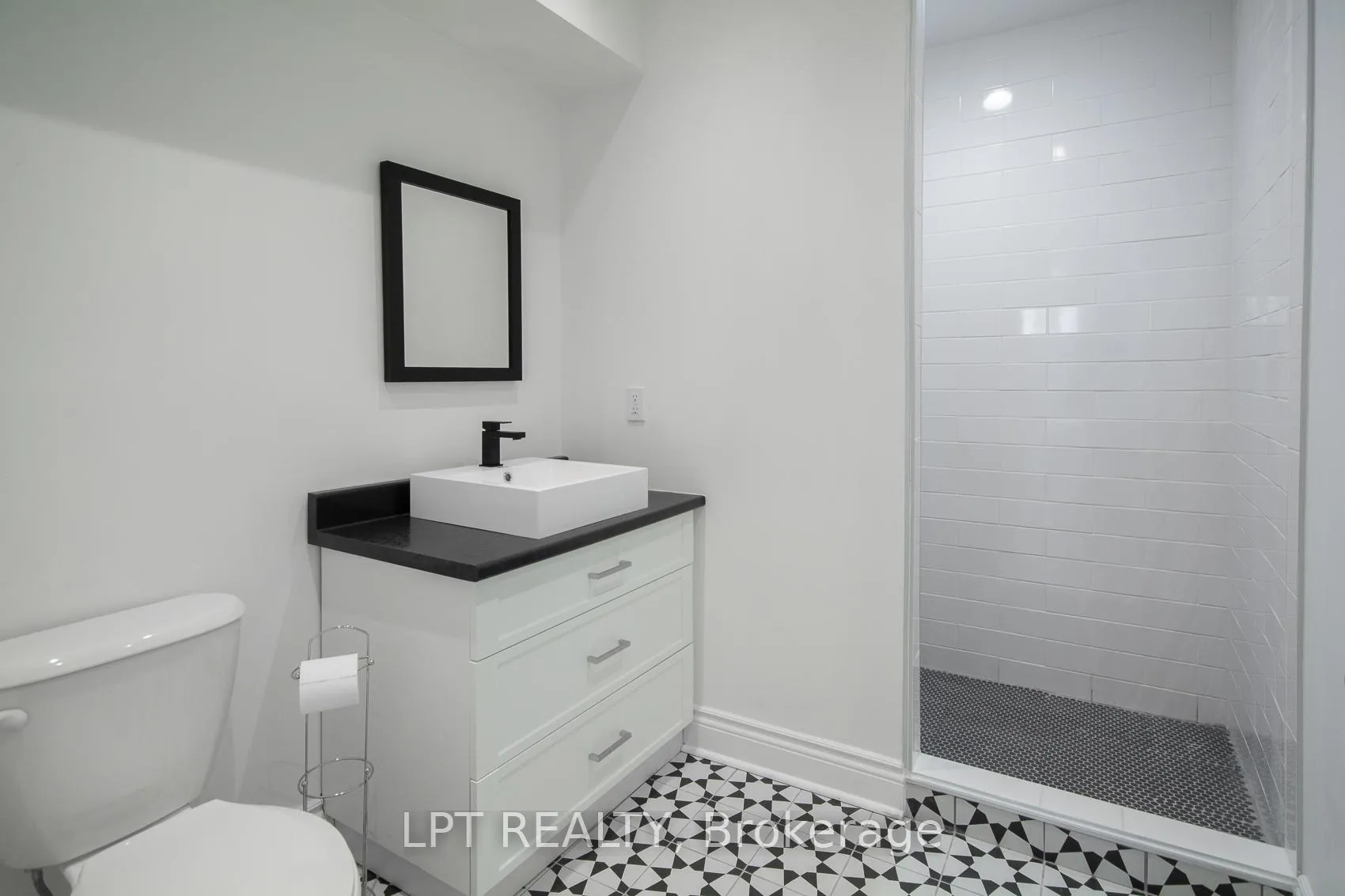 Photo 38 of 1496 Stableview Way, Ottawa, Greely — HOMEH