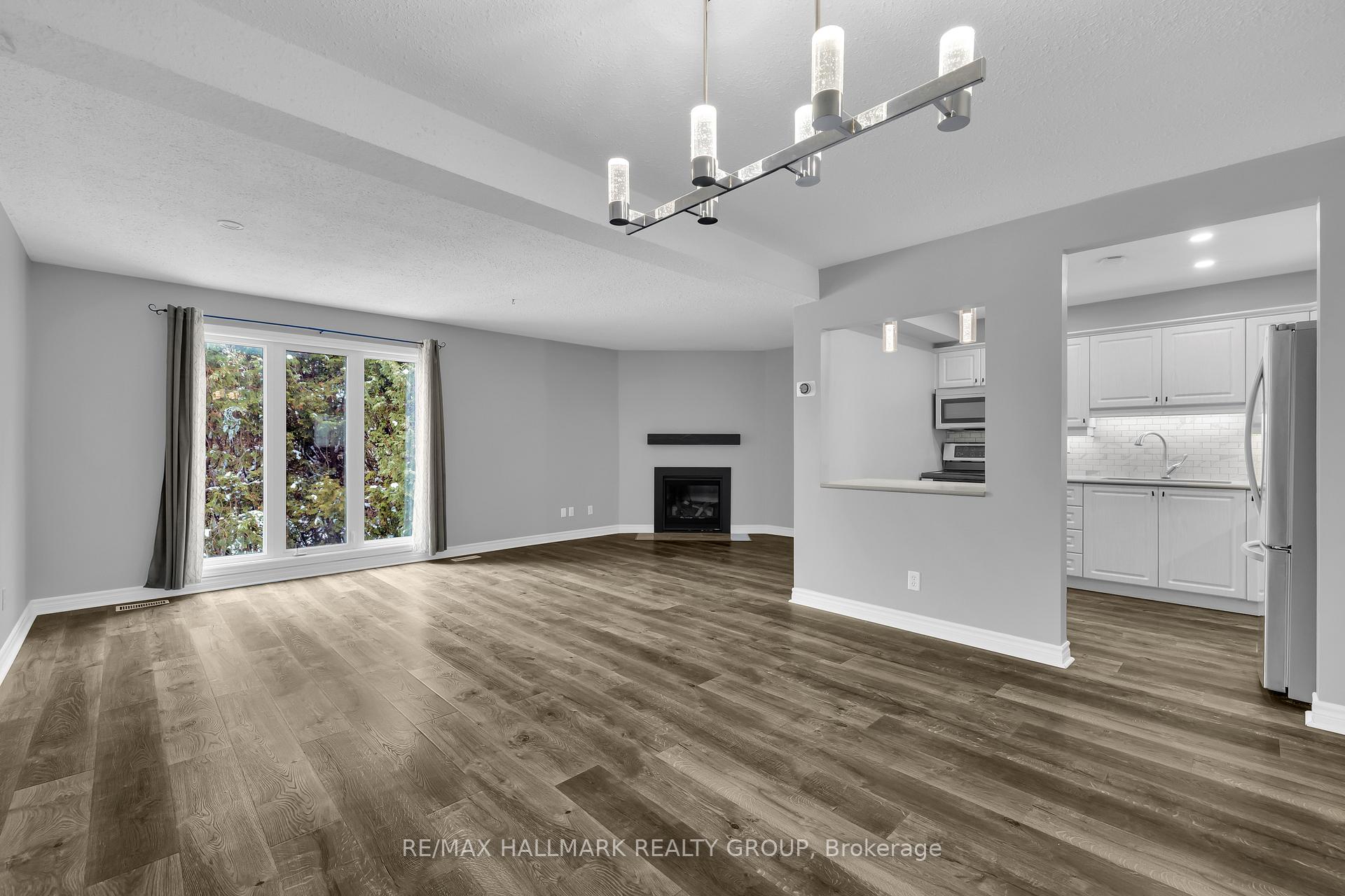 Photo 7 of Unit 68, 3205 Uplands Drive, Ottawa, Hunt Club Woods — HOMEH