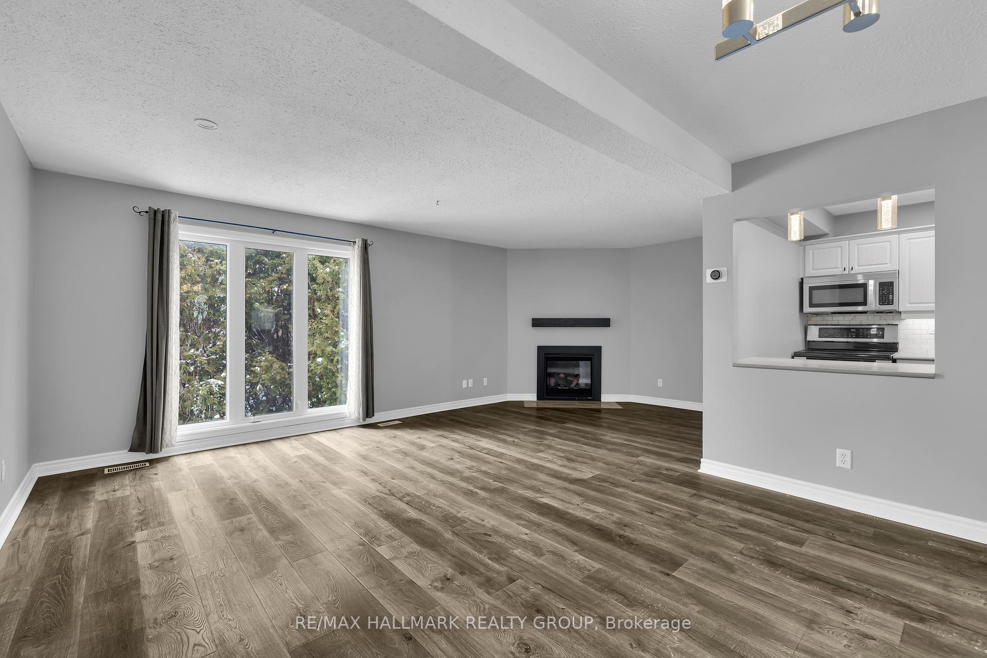 Photo 8 of Unit 68, 3205 Uplands Drive, Ottawa, Hunt Club Woods — HOMEH