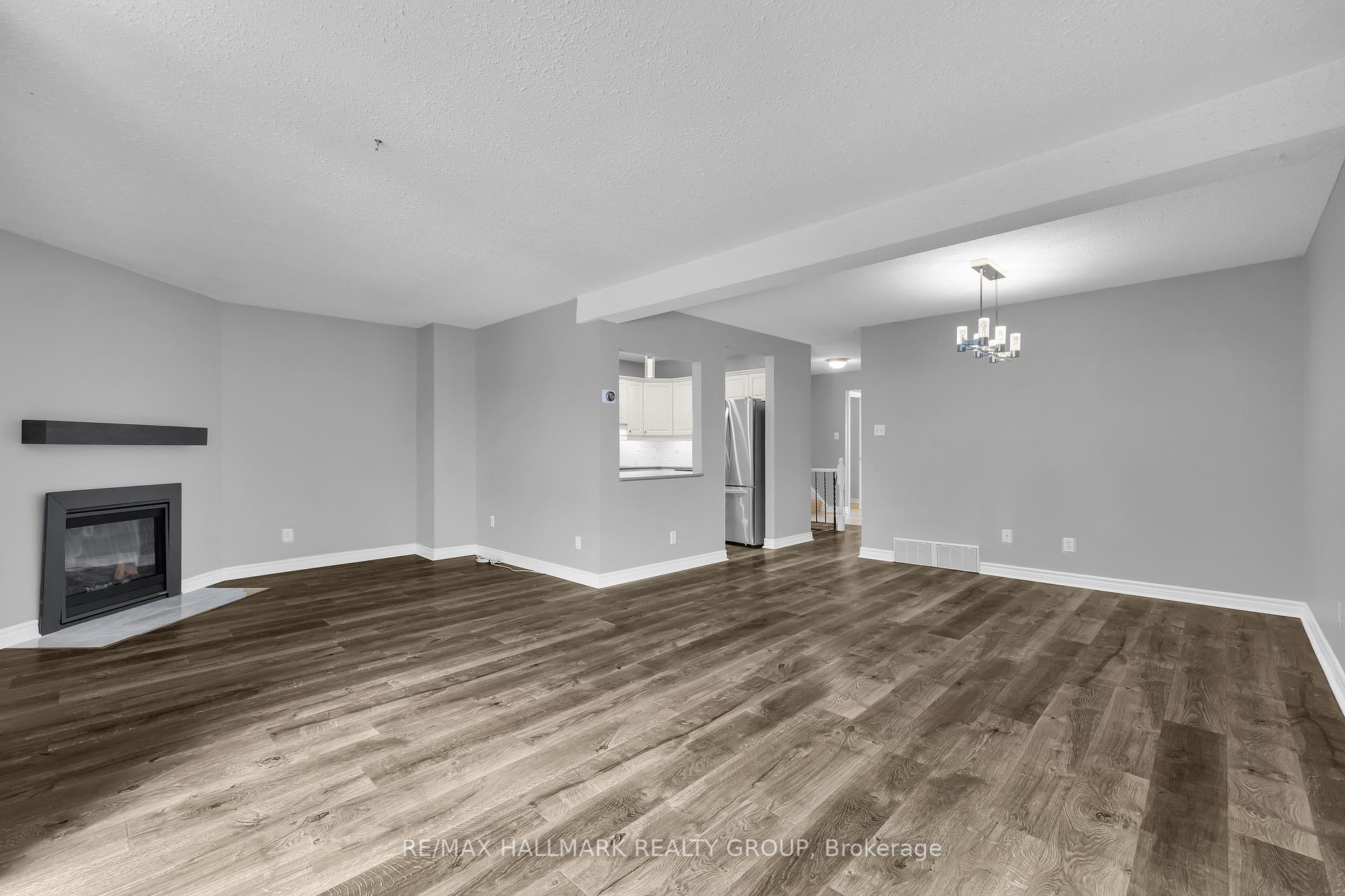 Photo 9 of Unit 68, 3205 Uplands Drive, Ottawa, Hunt Club Woods — HOMEH