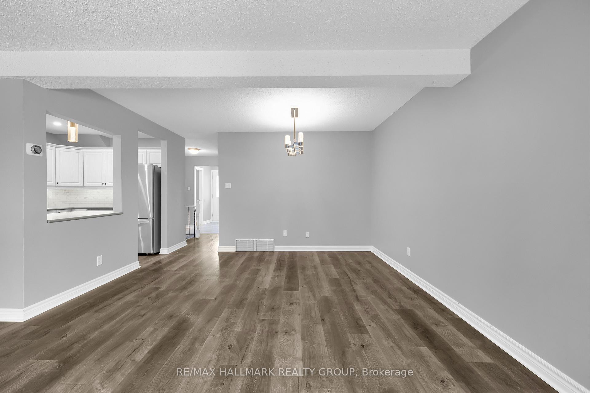 Photo 12 of Unit 68, 3205 Uplands Drive, Ottawa, Hunt Club Woods — HOMEH
