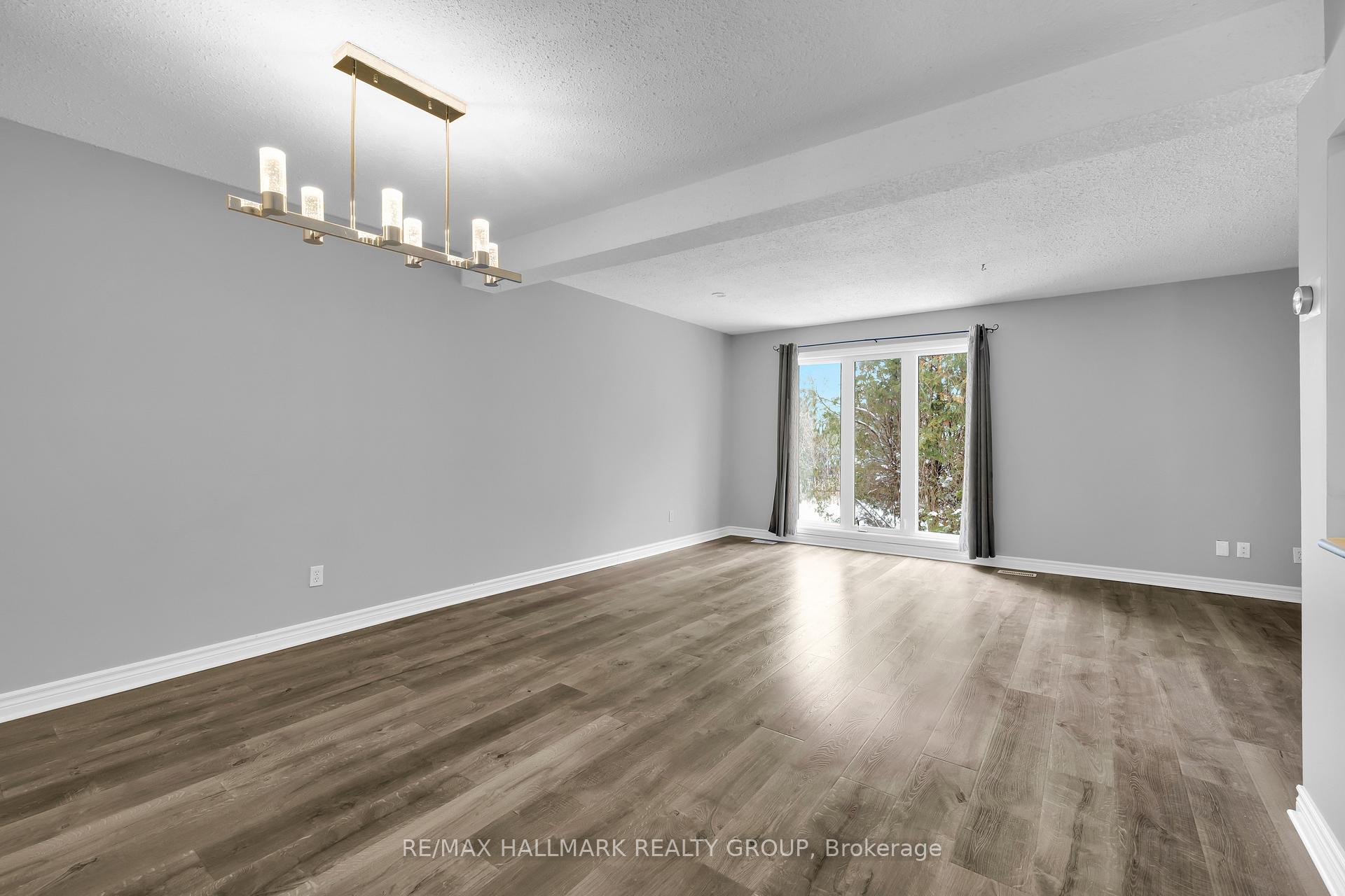 Photo 14 of Unit 68, 3205 Uplands Drive, Ottawa, Hunt Club Woods — HOMEH