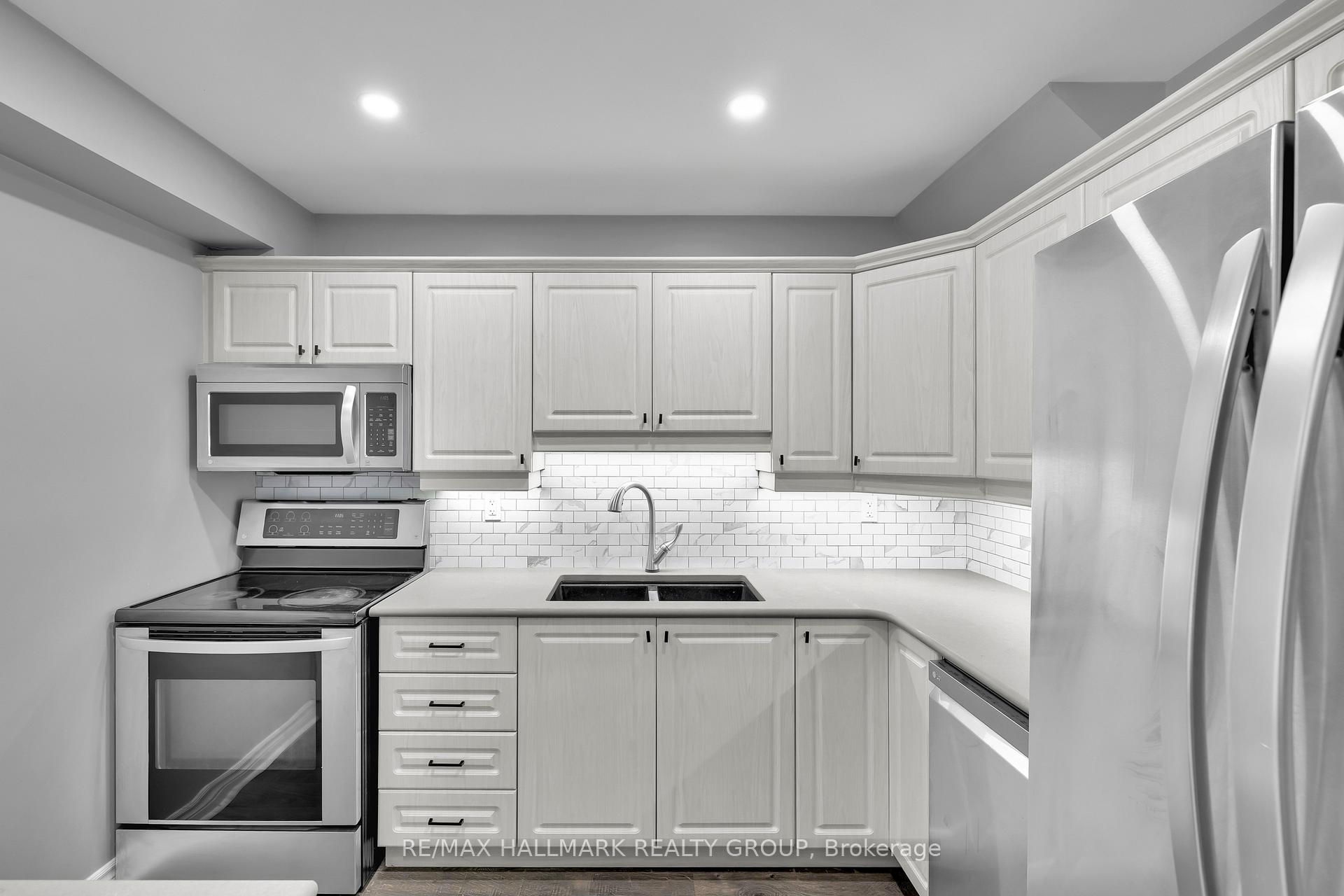 Photo 18 of Unit 68, 3205 Uplands Drive, Ottawa, Hunt Club Woods — HOMEH