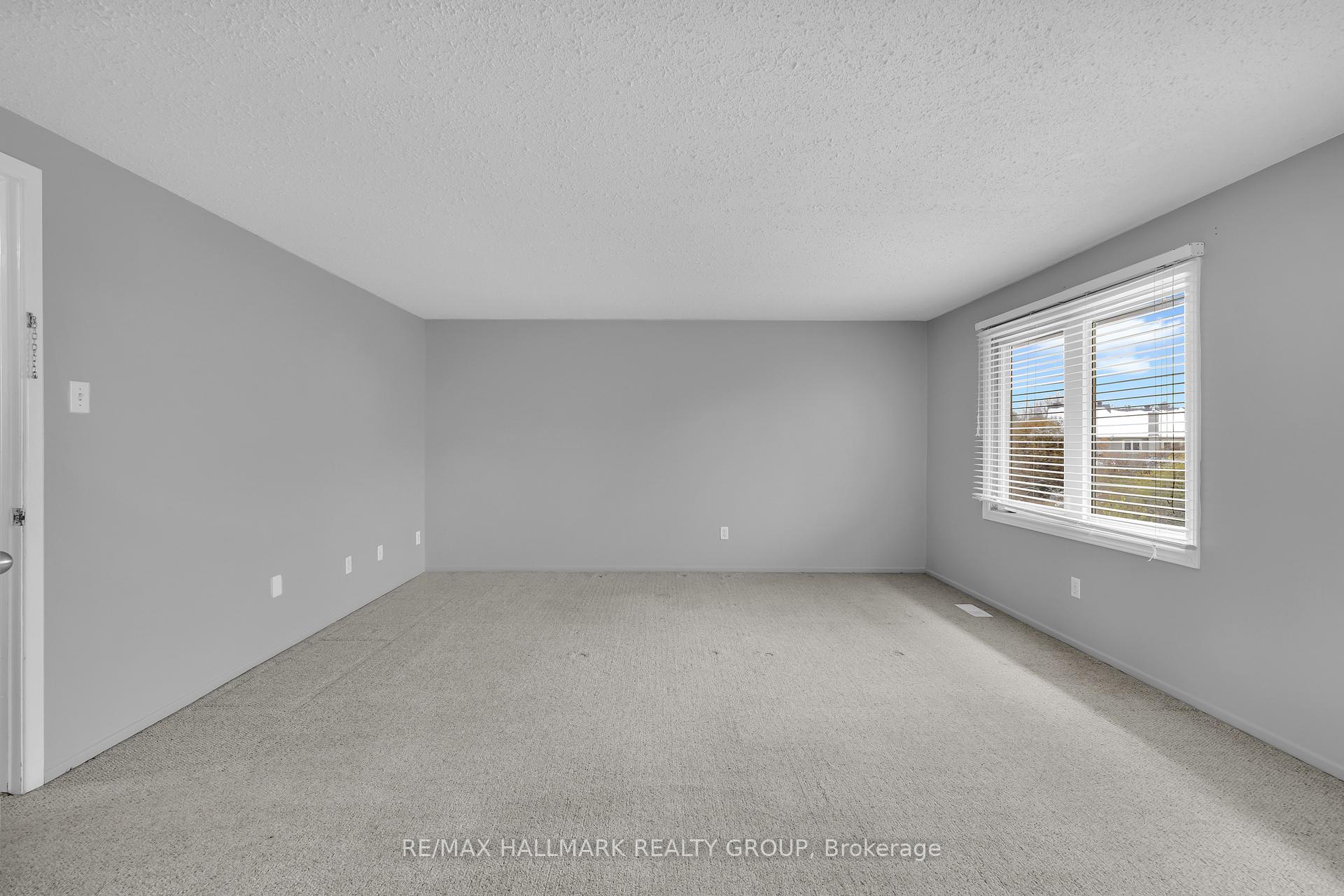 Photo 30 of Unit 68, 3205 Uplands Drive, Ottawa, Hunt Club Woods — HOMEH