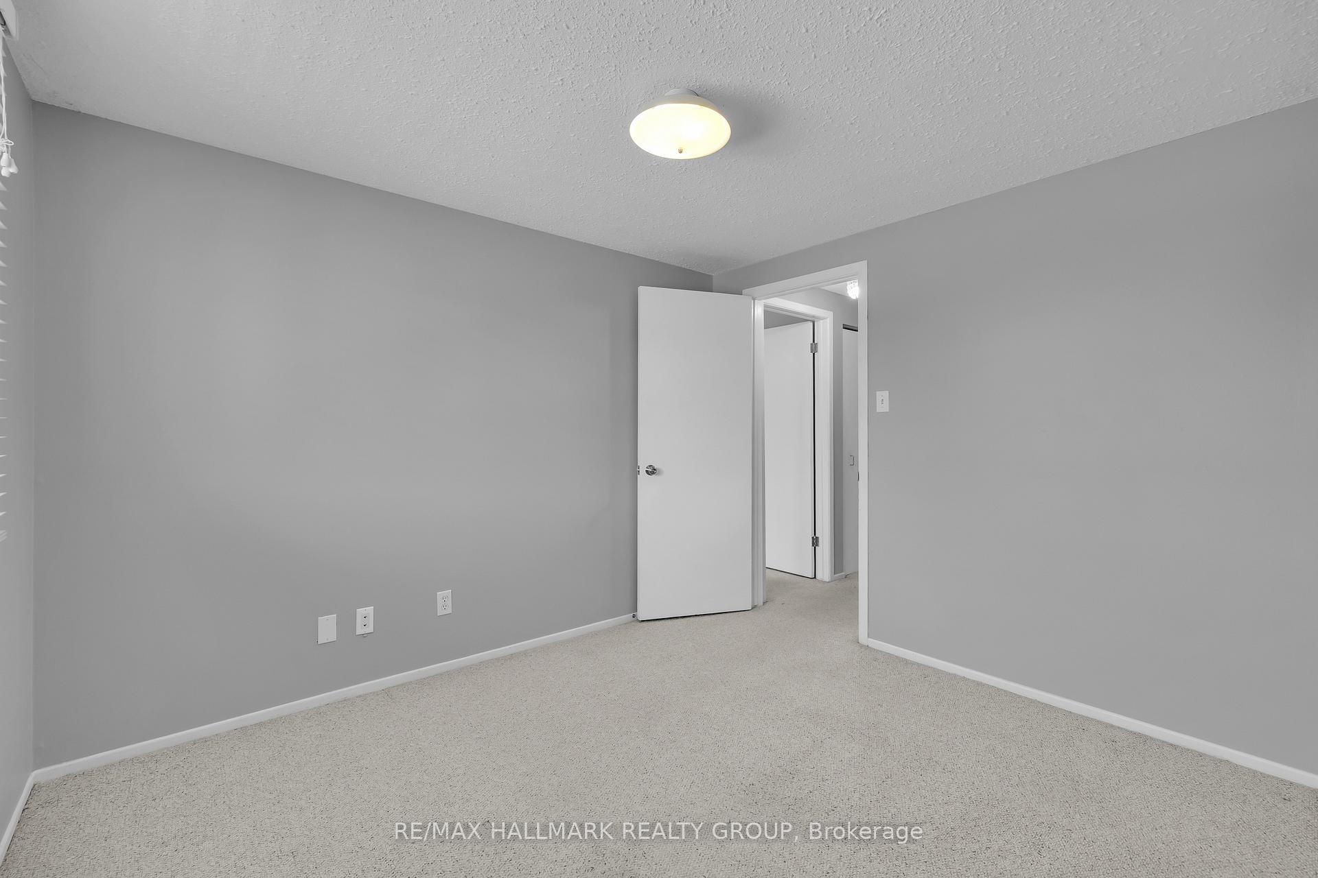 Photo 34 of Unit 68, 3205 Uplands Drive, Ottawa, Hunt Club Woods — HOMEH