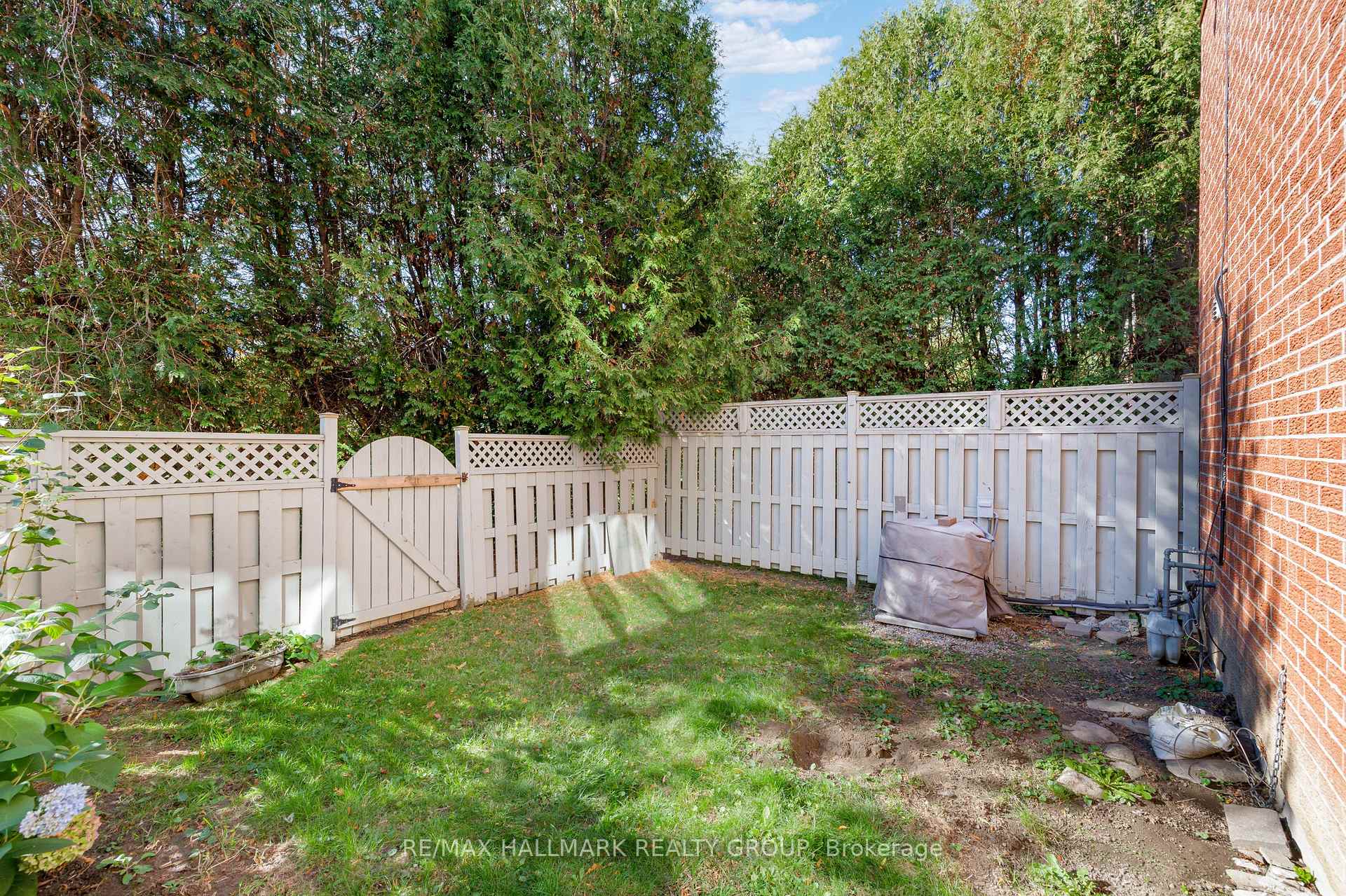 Photo 47 of Unit 68, 3205 Uplands Drive, Ottawa, Hunt Club Woods — HOMEH