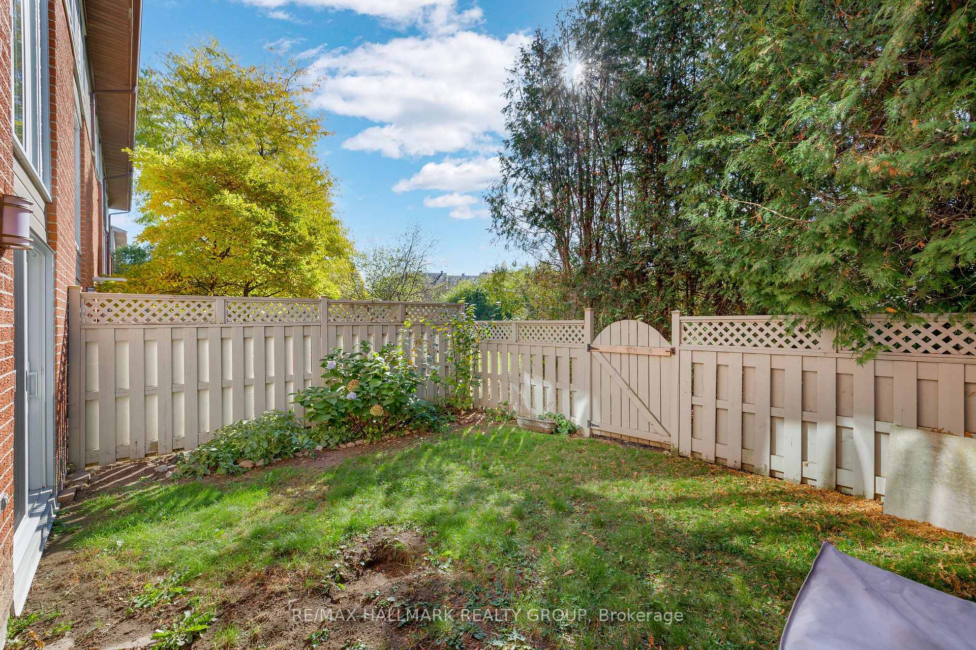 Photo 49 of Unit 68, 3205 Uplands Drive, Ottawa, Hunt Club Woods — HOMEH