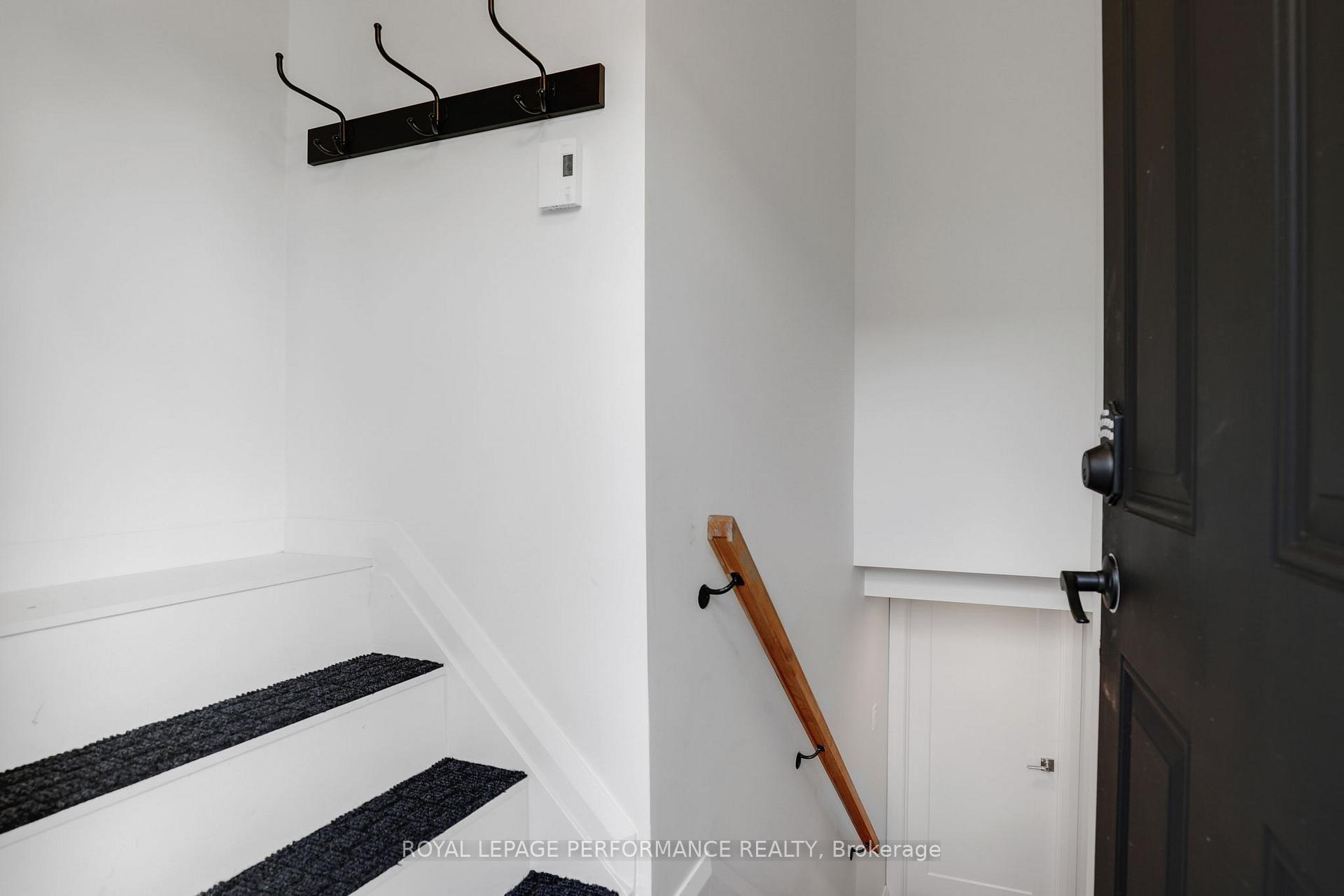 Photo 12 of 2066 Cornish Street, Ottawa, Elmvale Acres/Urbandale — HOMEH