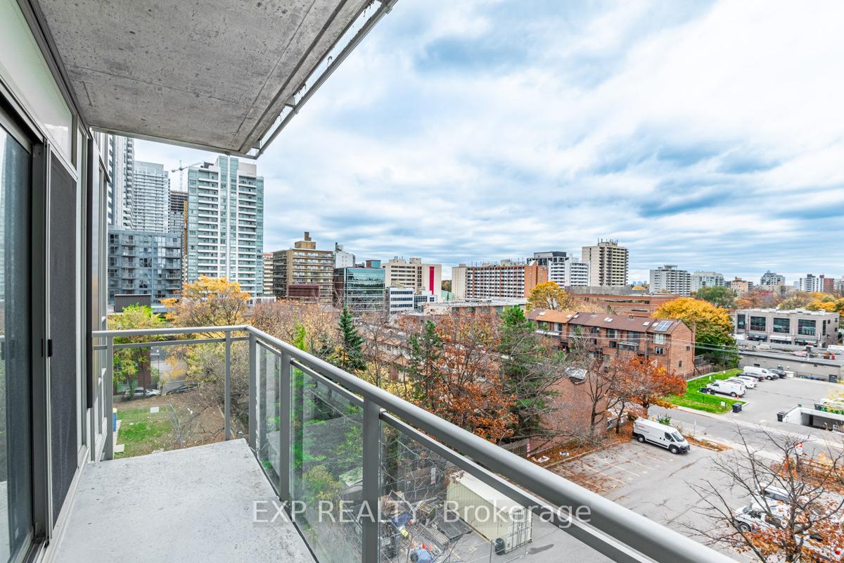 Photo 15 of Unit 502, 83 Redpath Avenue, Toronto, Mount Pleasant West — HOMEH