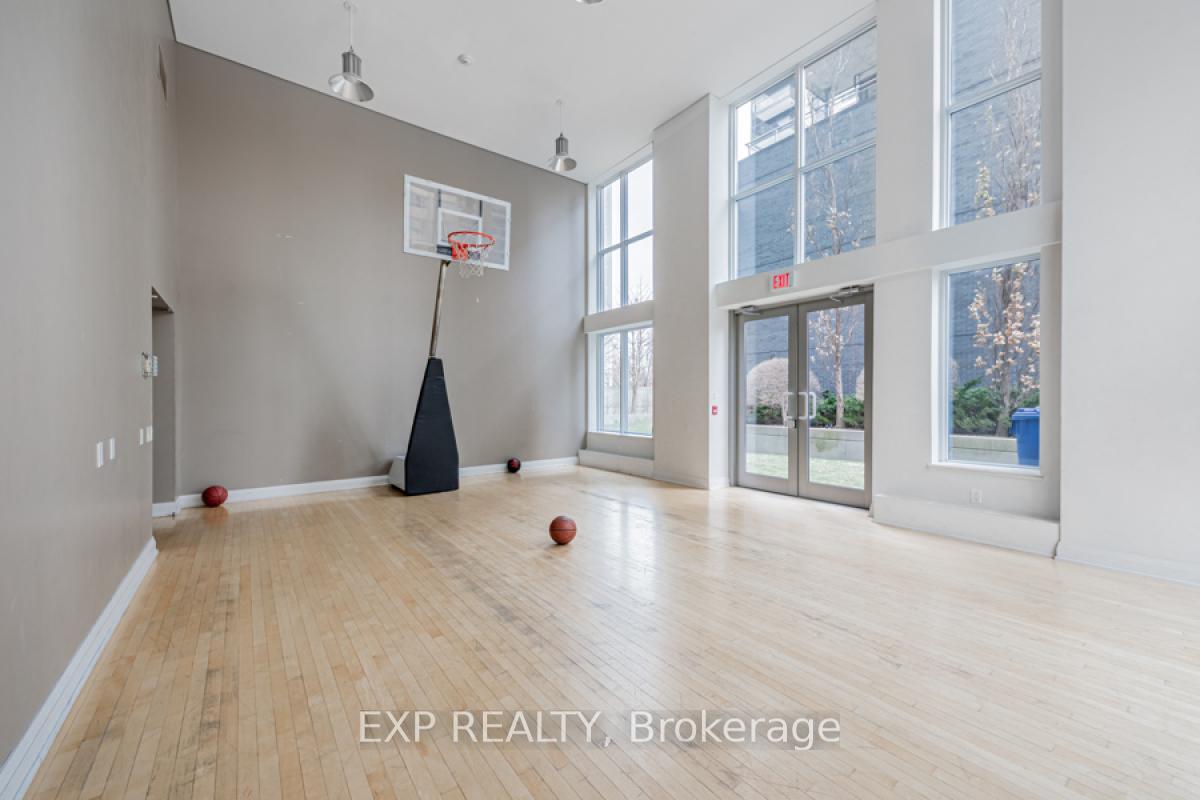 Photo 17 of Unit 502, 83 Redpath Avenue, Toronto, Mount Pleasant West — HOMEH