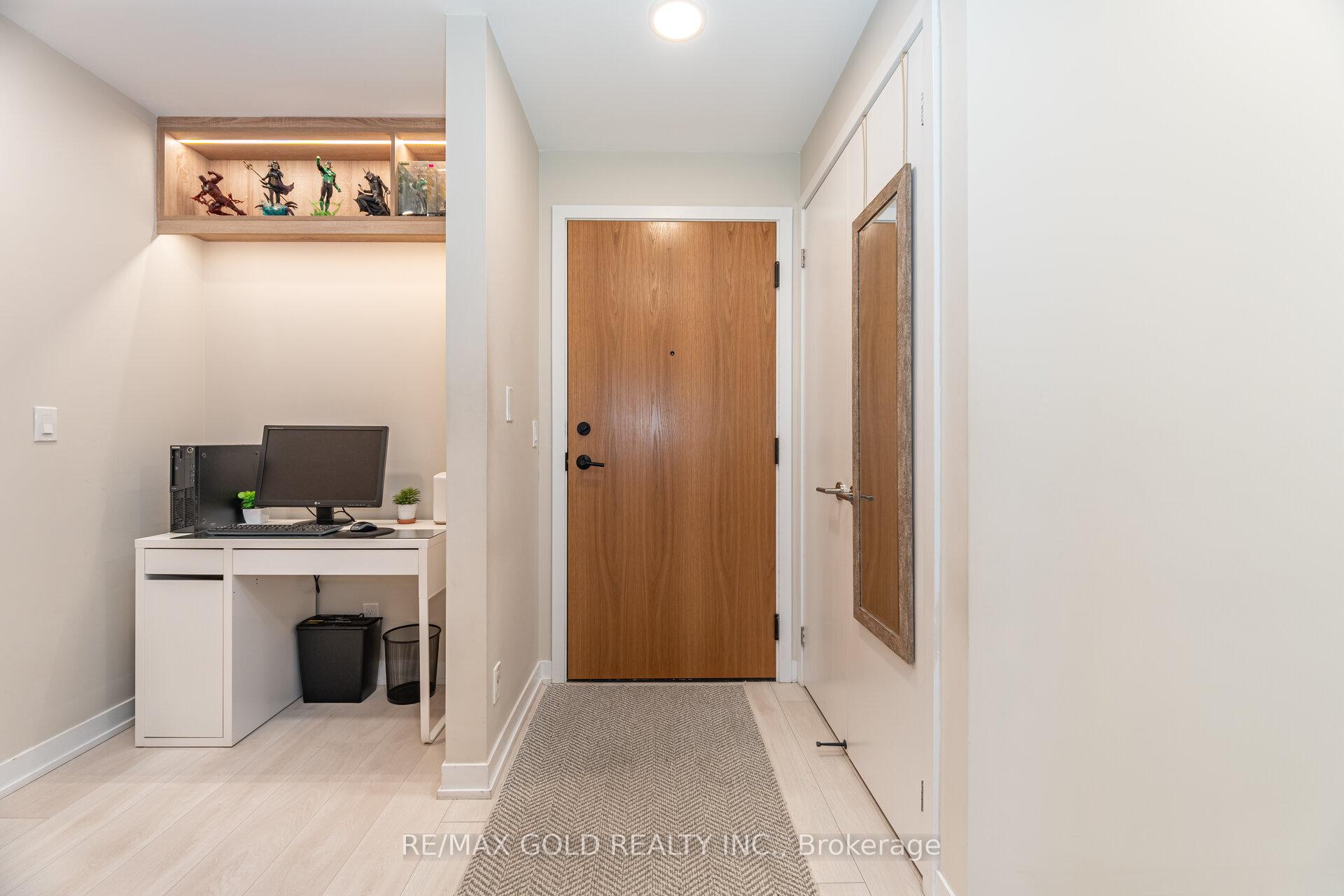 Photo 5 of Unit B-1307, 7950 Bathurst Street, Vaughan, Beverley Glen — HOMEH