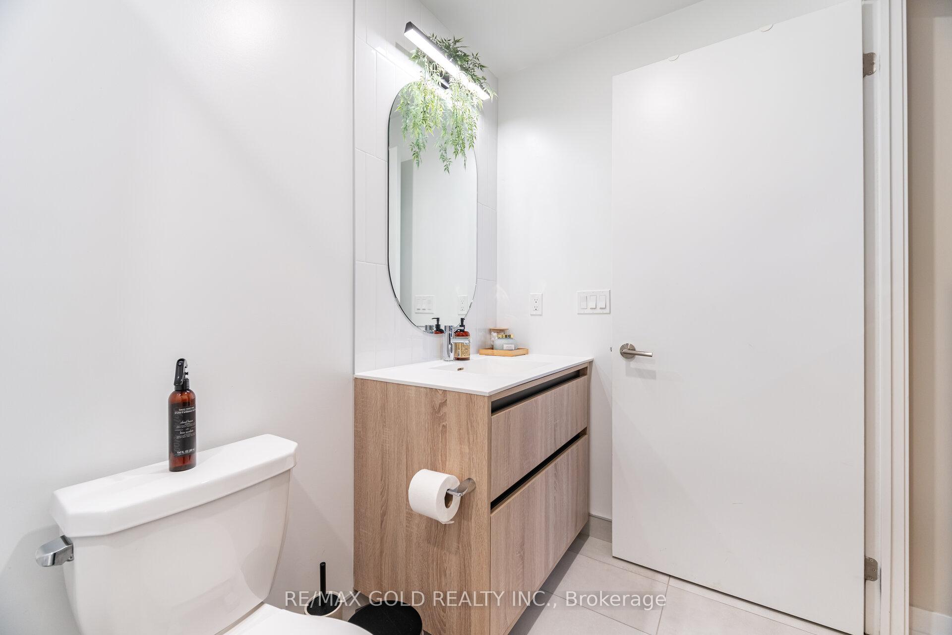 Photo 25 of Unit B-1307, 7950 Bathurst Street, Vaughan, Beverley Glen — HOMEH