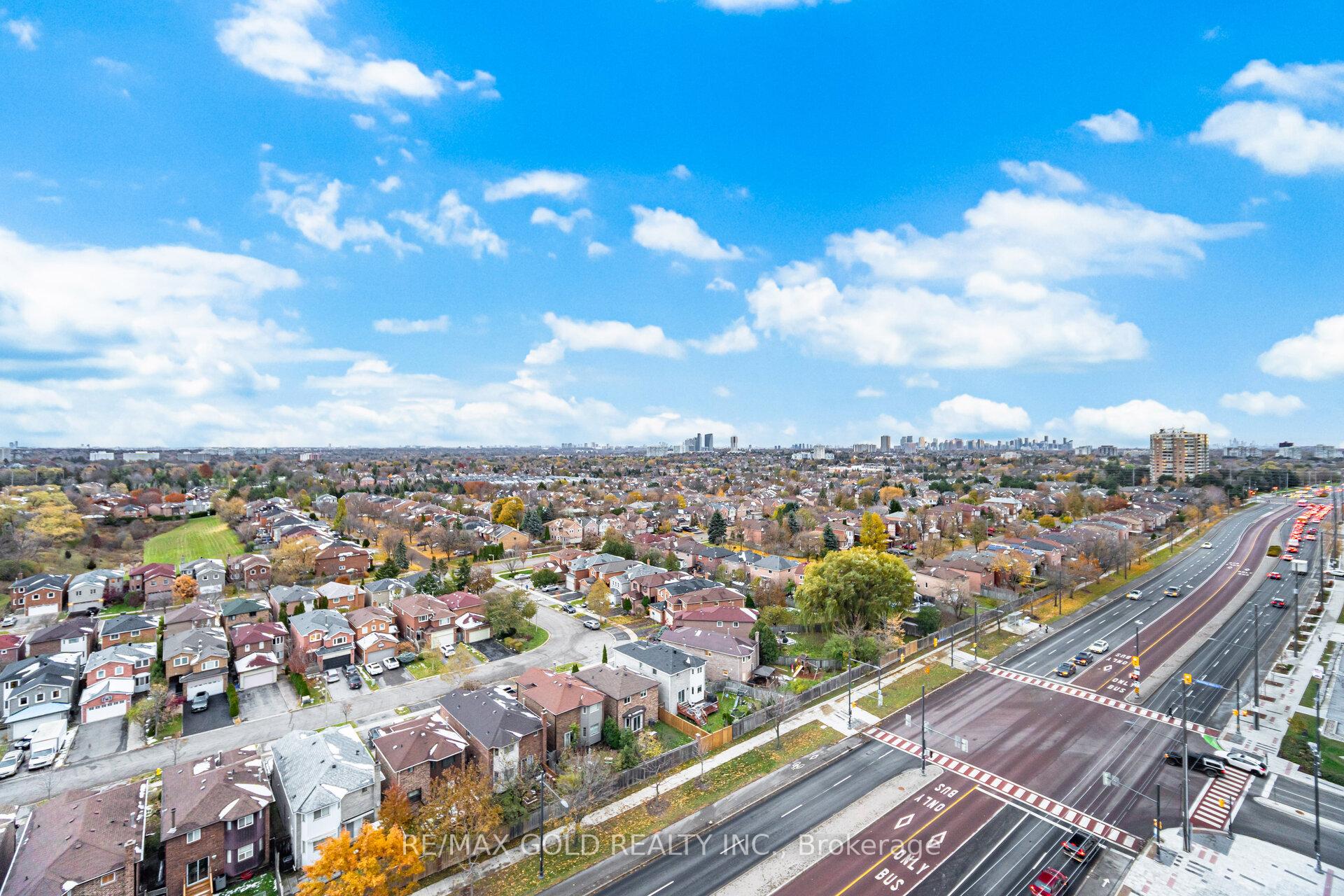Photo 32 of Unit B-1307, 7950 Bathurst Street, Vaughan, Beverley Glen — HOMEH