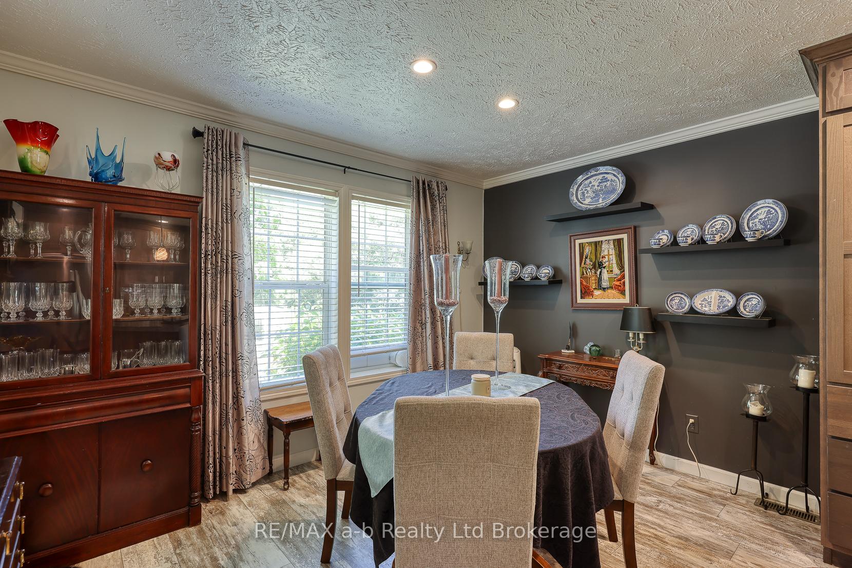 Photo 11 of Unit 171, 99 Fourth Concession, Brant, Burford — HOMEH
