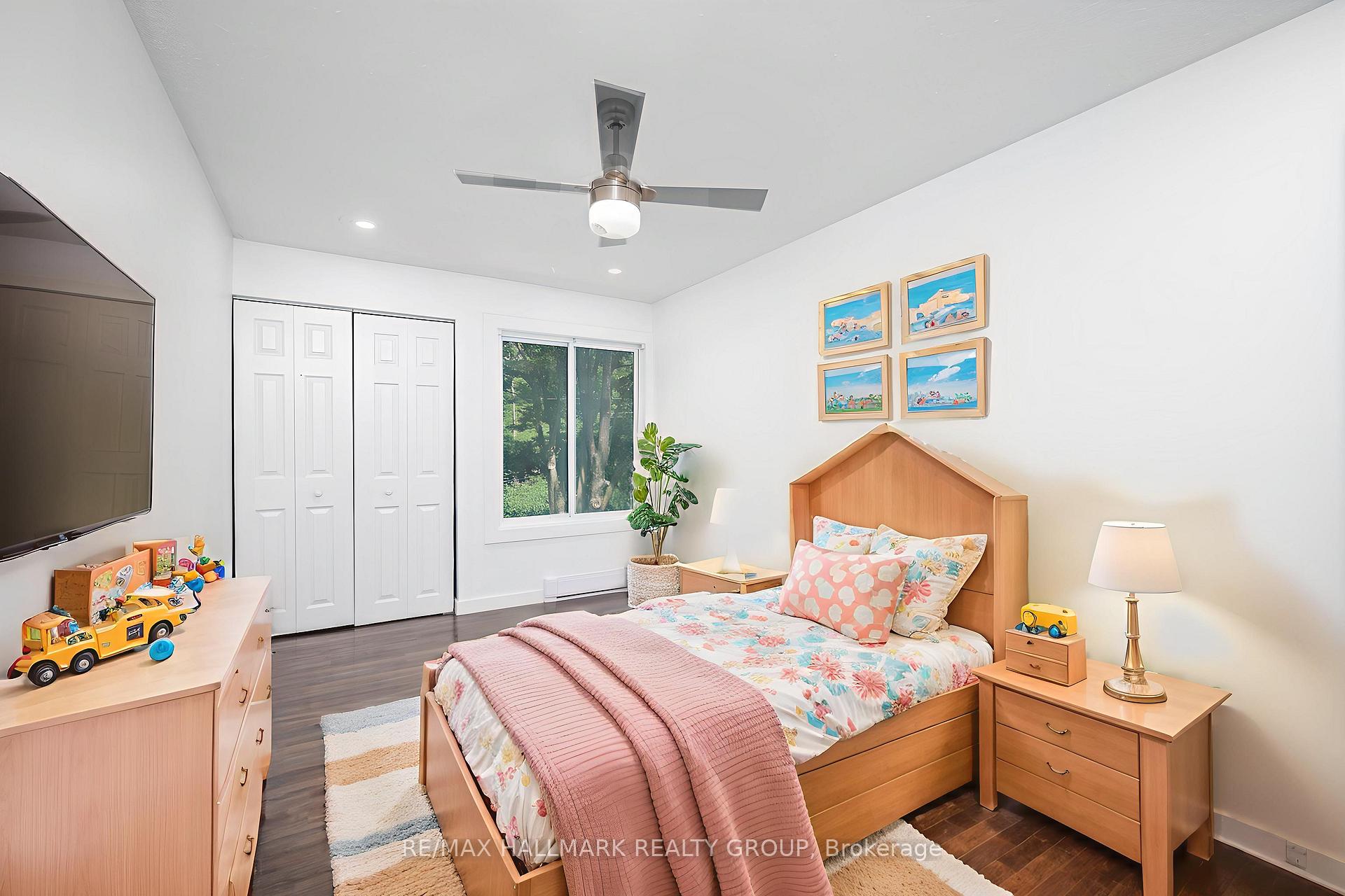 Photo 20 of Unit M, 15 Banner Road, Ottawa, Sheahan Estates/Trend Village — HOMEH