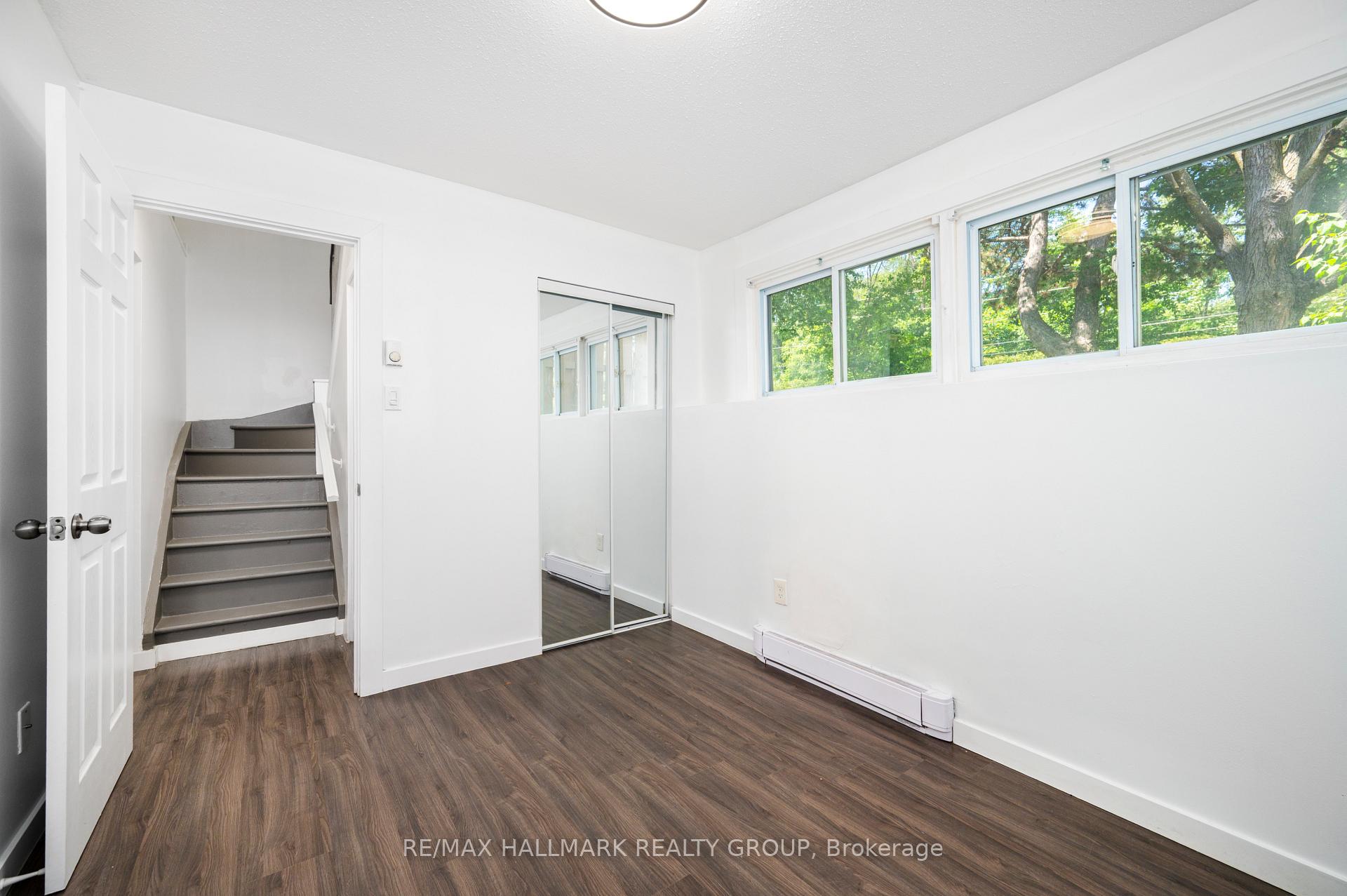 Photo 22 of Unit M, 15 Banner Road, Ottawa, Sheahan Estates/Trend Village — HOMEH