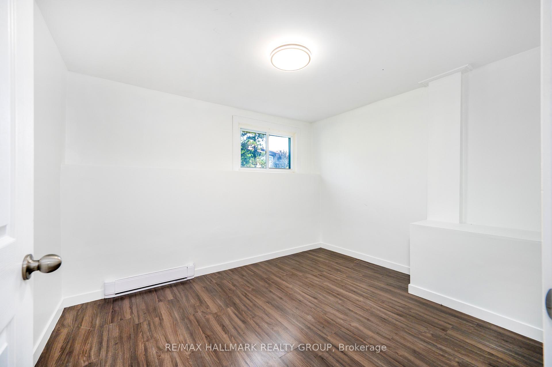 Photo 27 of Unit M, 15 Banner Road, Ottawa, Sheahan Estates/Trend Village — HOMEH