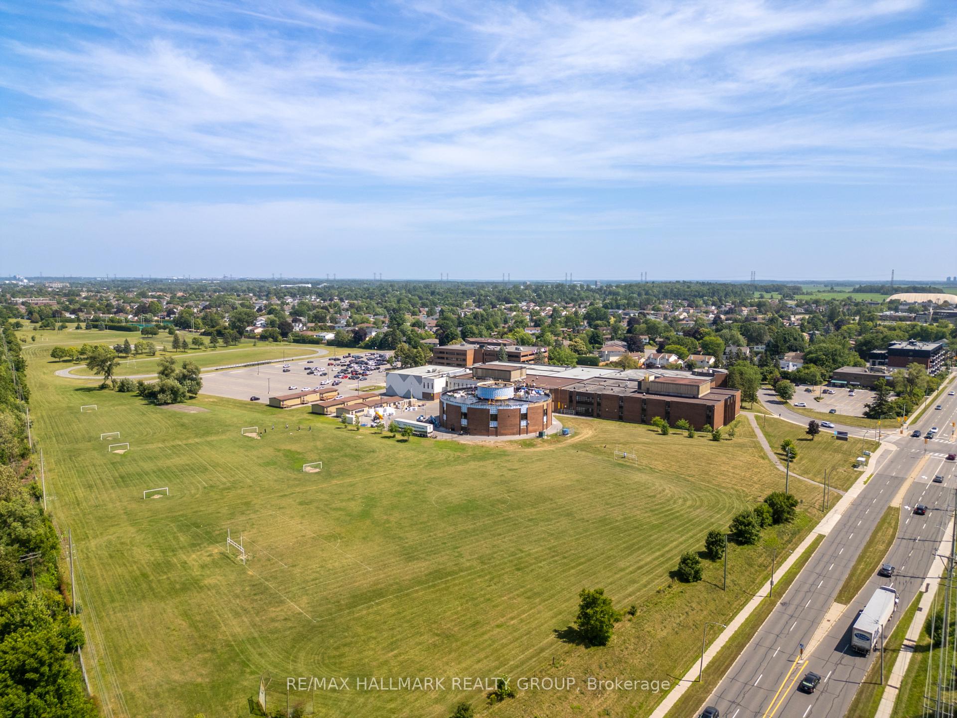 Photo 30 of Unit M, 15 Banner Road, Ottawa, Sheahan Estates/Trend Village — HOMEH