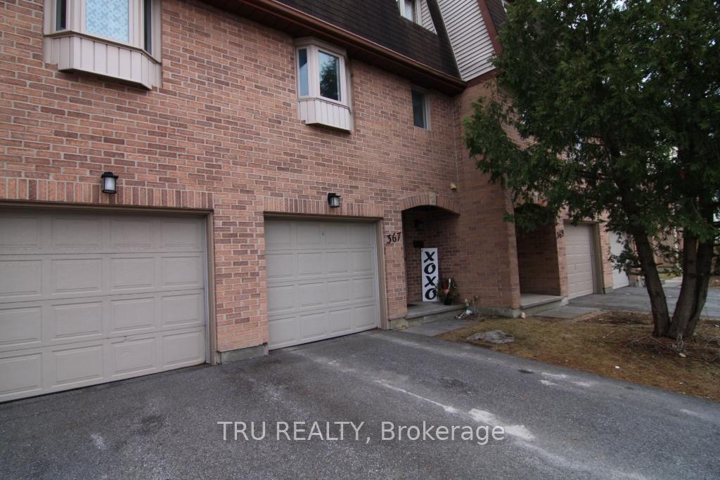 Photo 2 of 367 Pickford Drive, Ottawa, Kanata - Katimavik — HOMEH