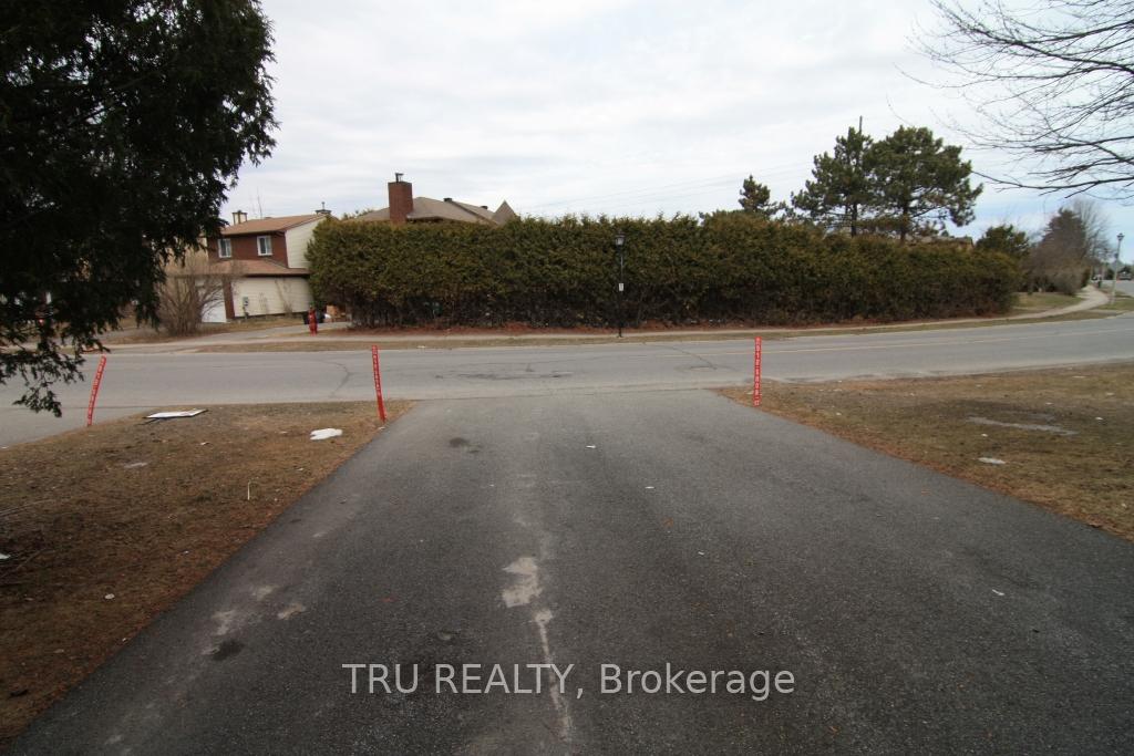 Photo 7 of 367 Pickford Drive, Ottawa, Kanata - Katimavik — HOMEH