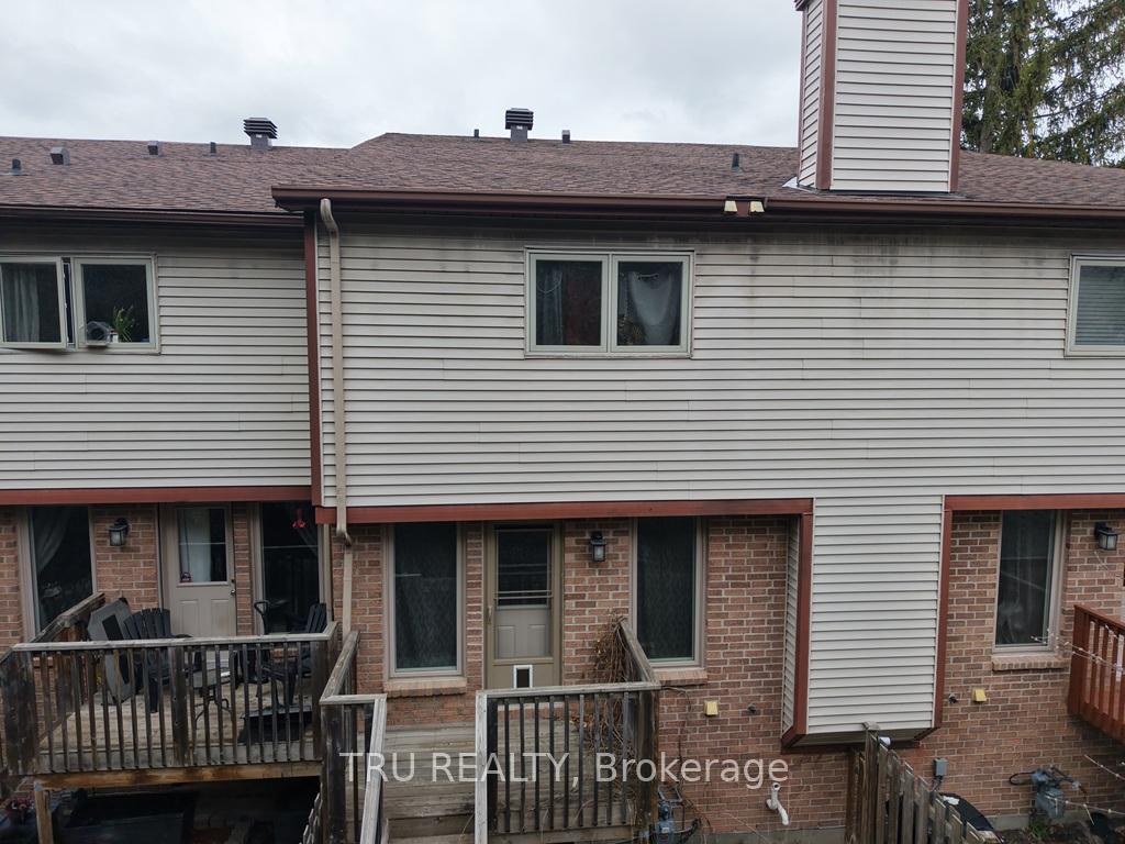 Photo 13 of 367 Pickford Drive, Ottawa, Kanata - Katimavik — HOMEH