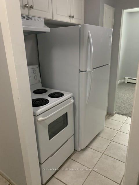 Photo 3 of Unit 318, 122 Riverview Drive, Chatham-Kent, Chatham — HOMEH