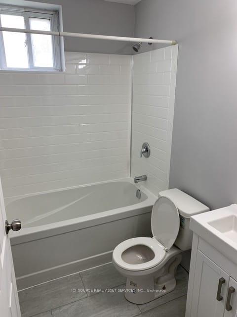 Photo 5 of Unit 318, 122 Riverview Drive, Chatham-Kent, Chatham — HOMEH