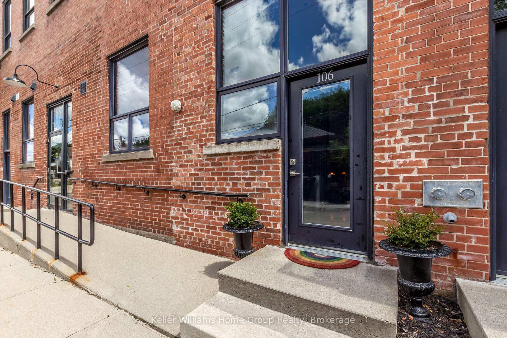 Photo 3 of Unit 106, 85 Spruce Street, Cambridge, East Galt — HOMEH