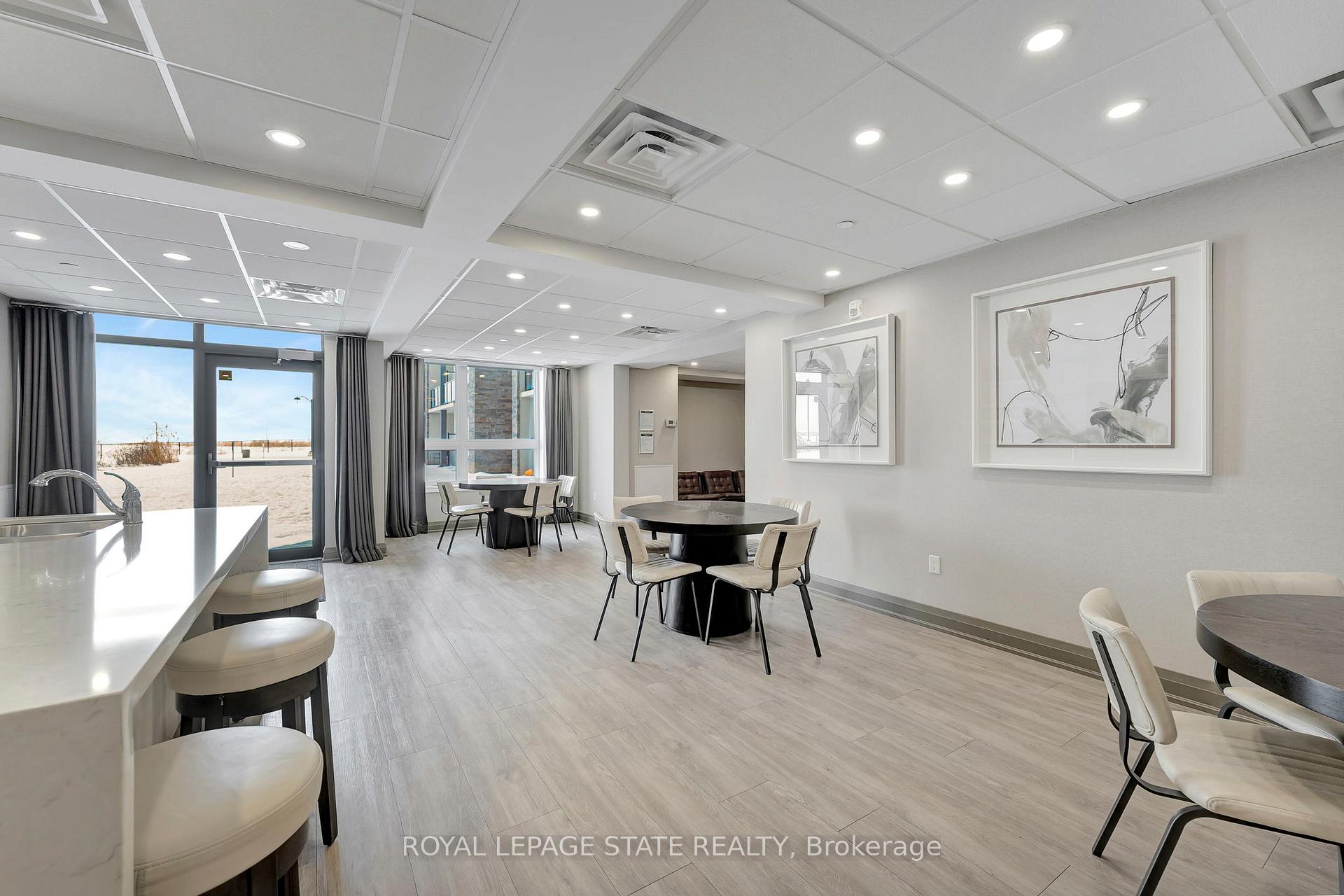 Photo 19 of Unit 116, 101 Shoreview Place, Hamilton, Lakeshore — HOMEH