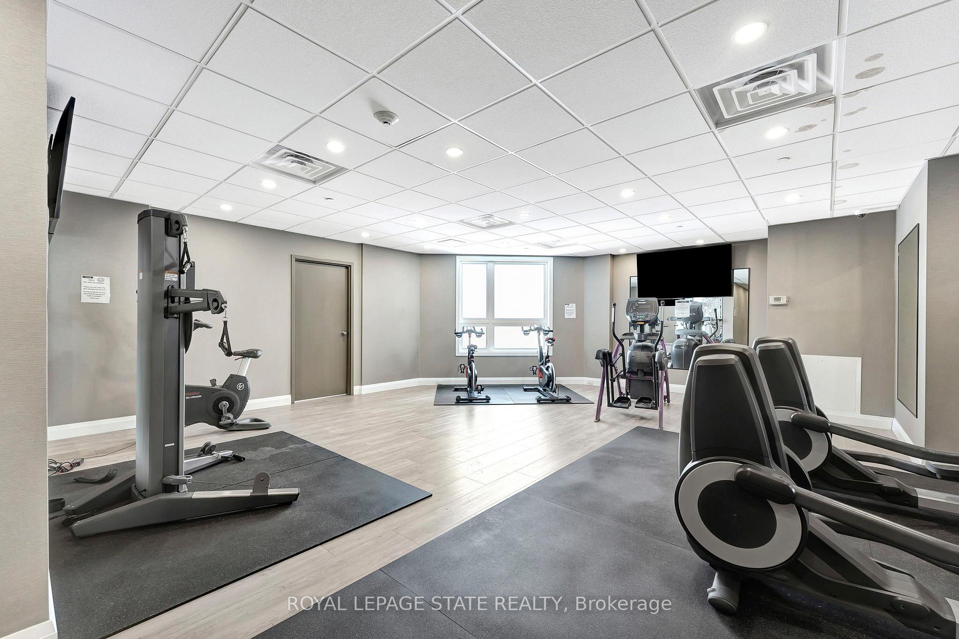 Photo 21 of Unit 116, 101 Shoreview Place, Hamilton, Lakeshore — HOMEH