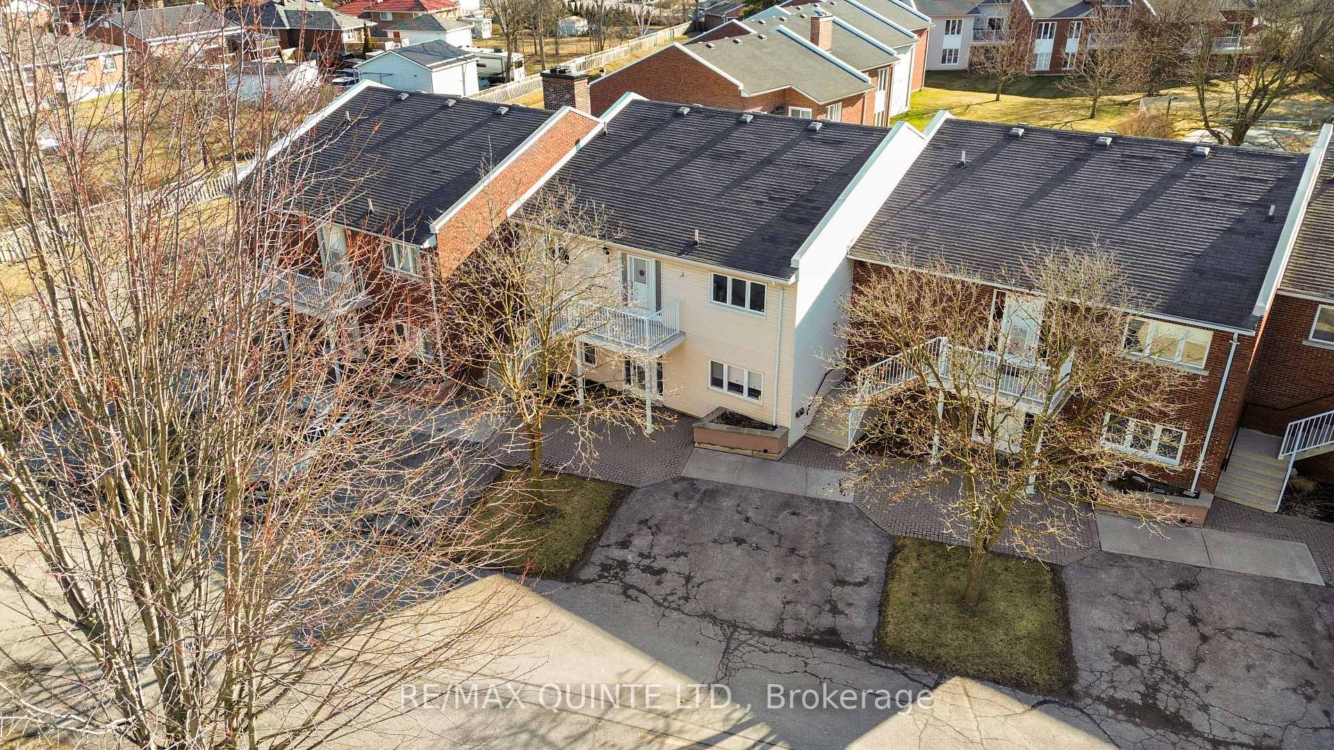 Photo 2 of Unit 5, 179 Herchimer Avenue, Belleville, Belleville Ward — HOMEH