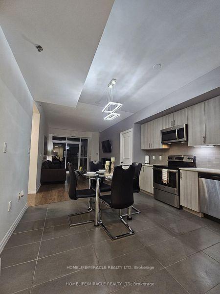 Photo 15 of Unit 802, 560 North service Road, Grimsby, Grimsby Beach — HOMEH